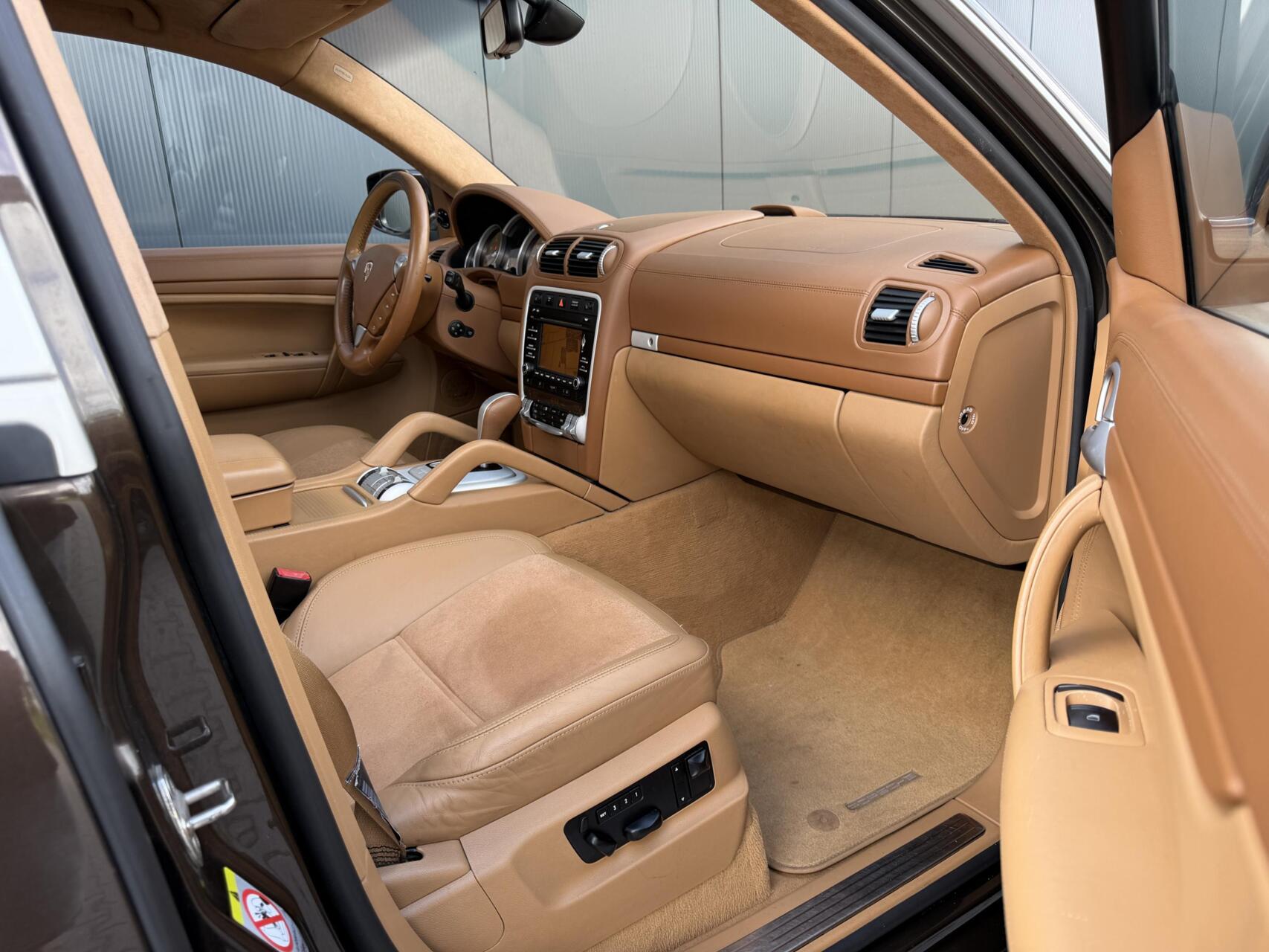 Foto van Porsche Cayenne Turbo