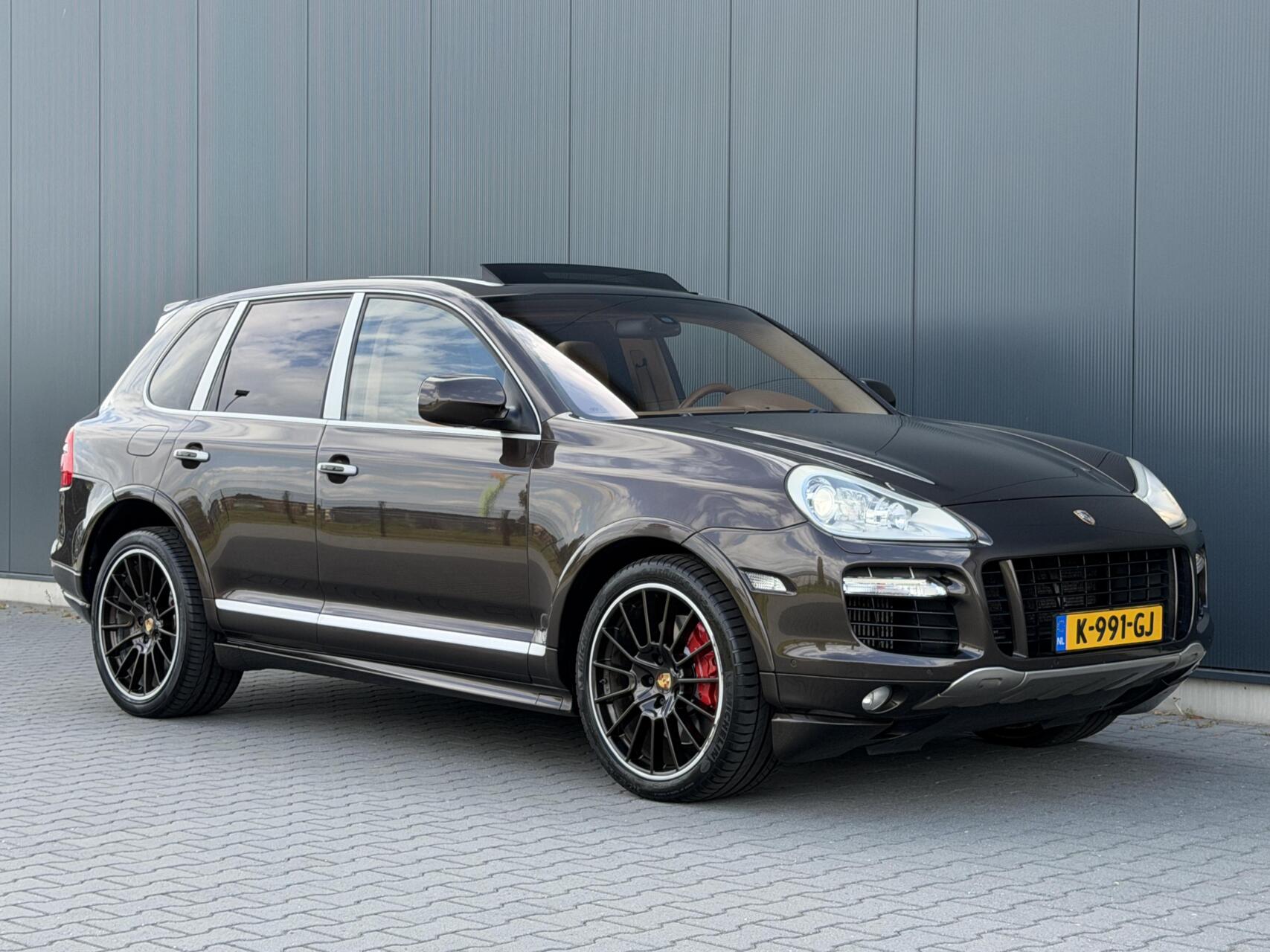 Foto van Porsche Cayenne Turbo