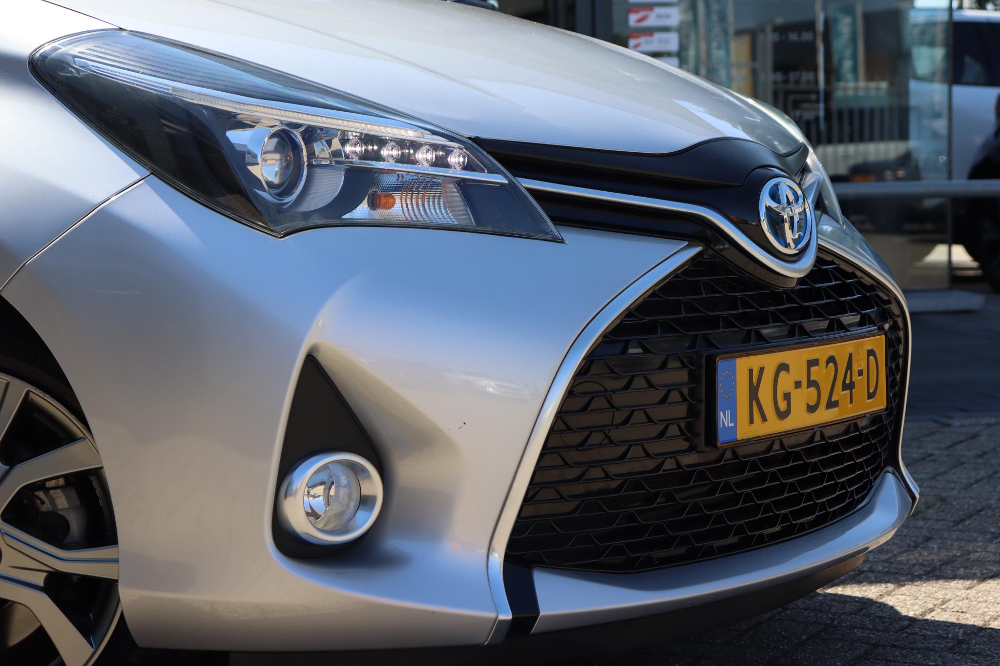 Foto van Toyota Toyota Yaris Hybrid