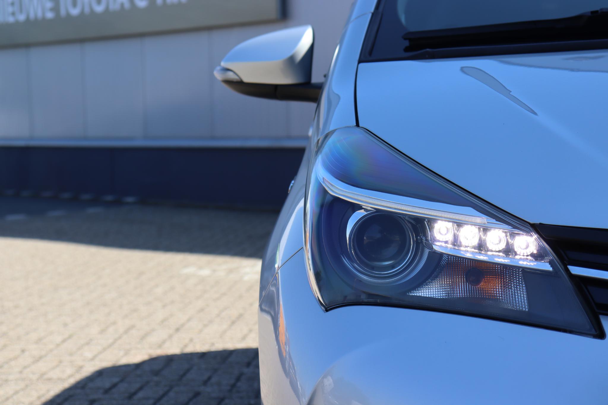 Foto van Toyota Toyota Yaris Hybrid