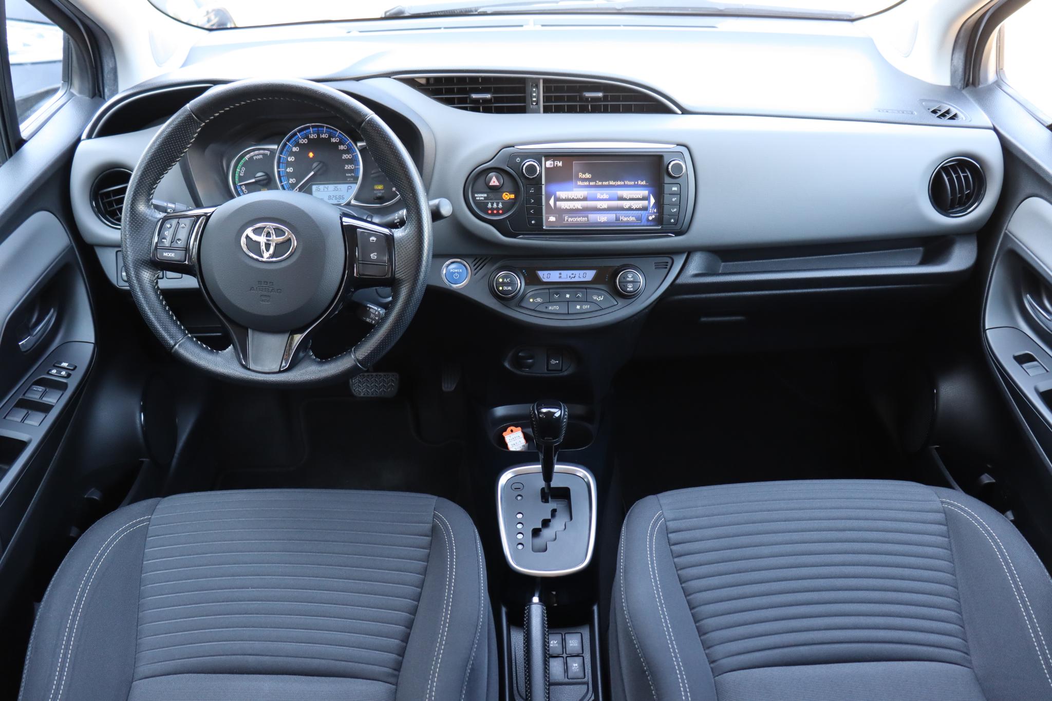 Foto van Toyota Toyota Yaris Hybrid