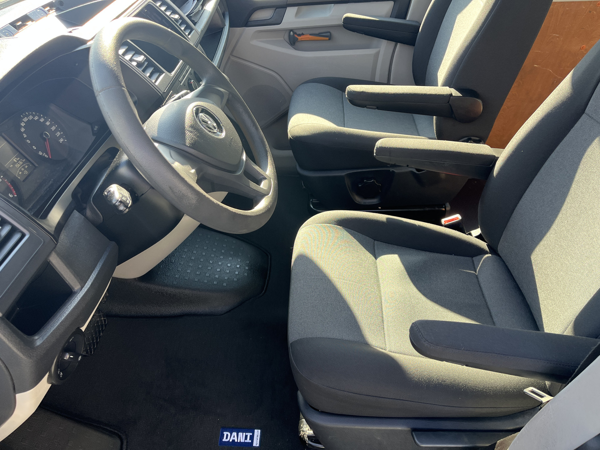 Foto van Volkswagen Transporter Kombi