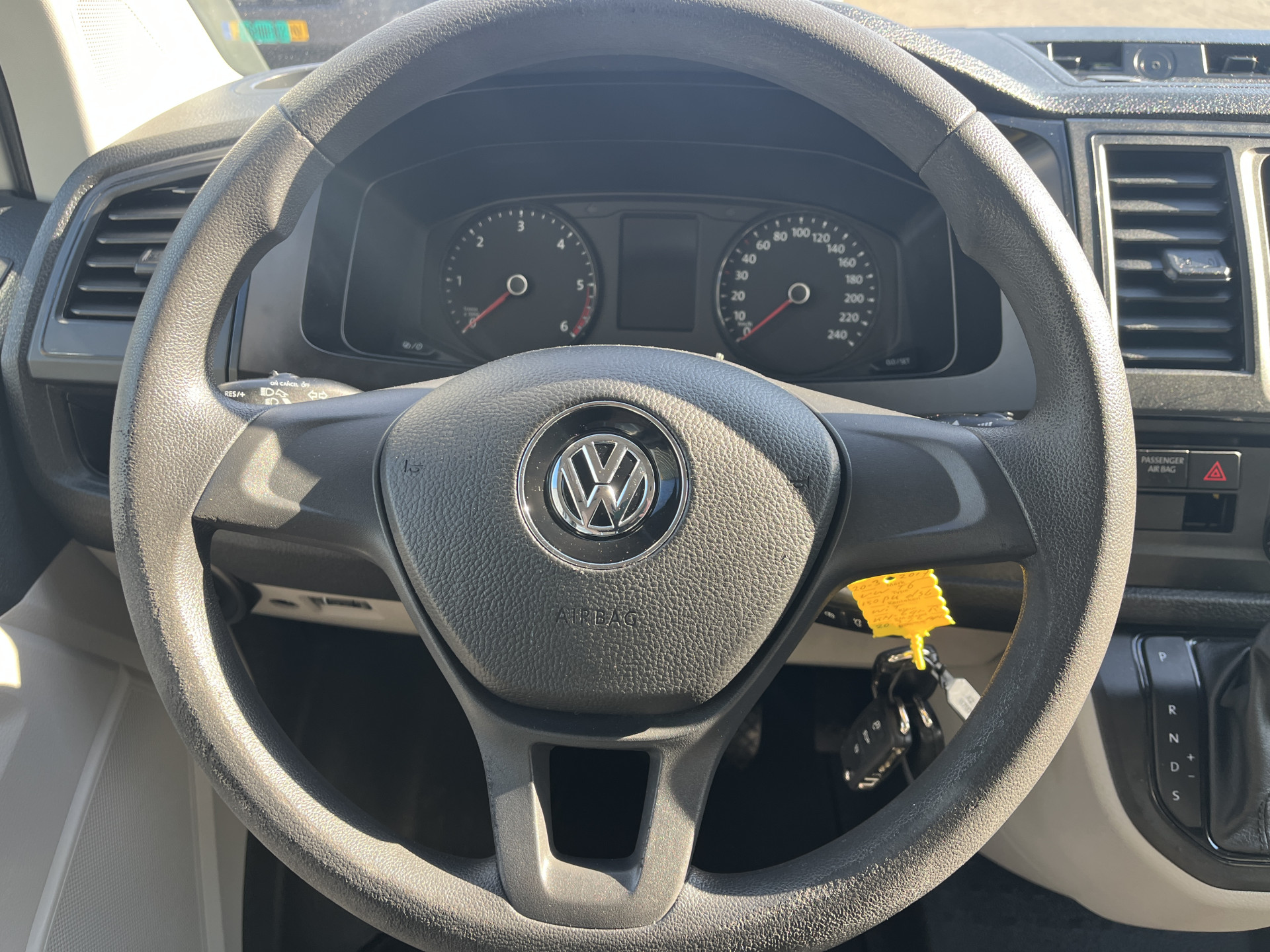 Foto van Volkswagen Transporter Kombi