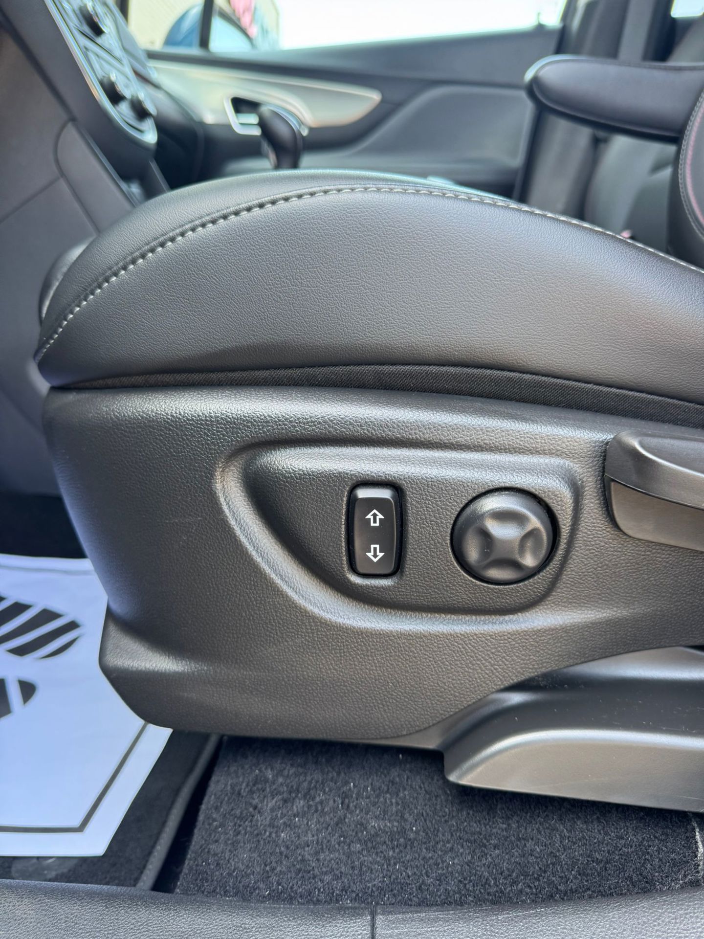 Foto van Opel Mokka