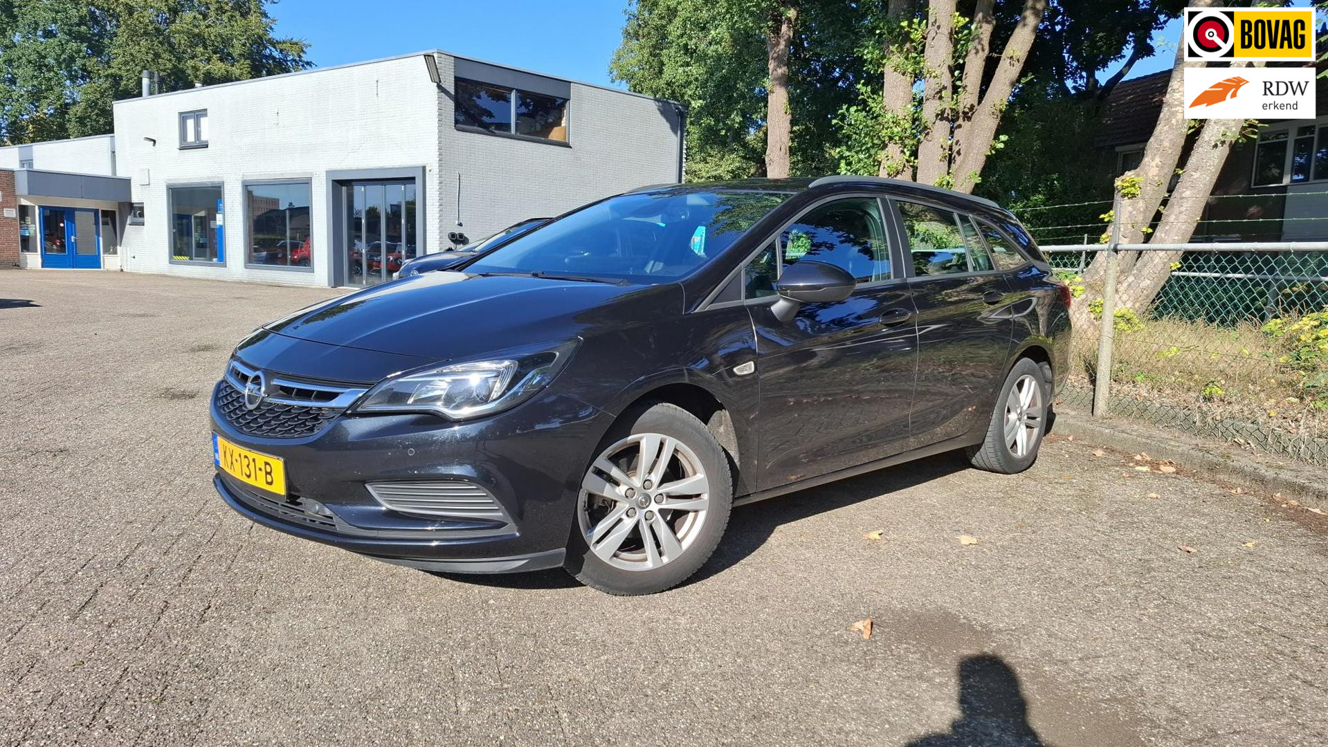 Opel Astra Sports Tourer 1.0 Edition PARKEERSENSOREN V+A|TREKHAAK 2016 - voorkant