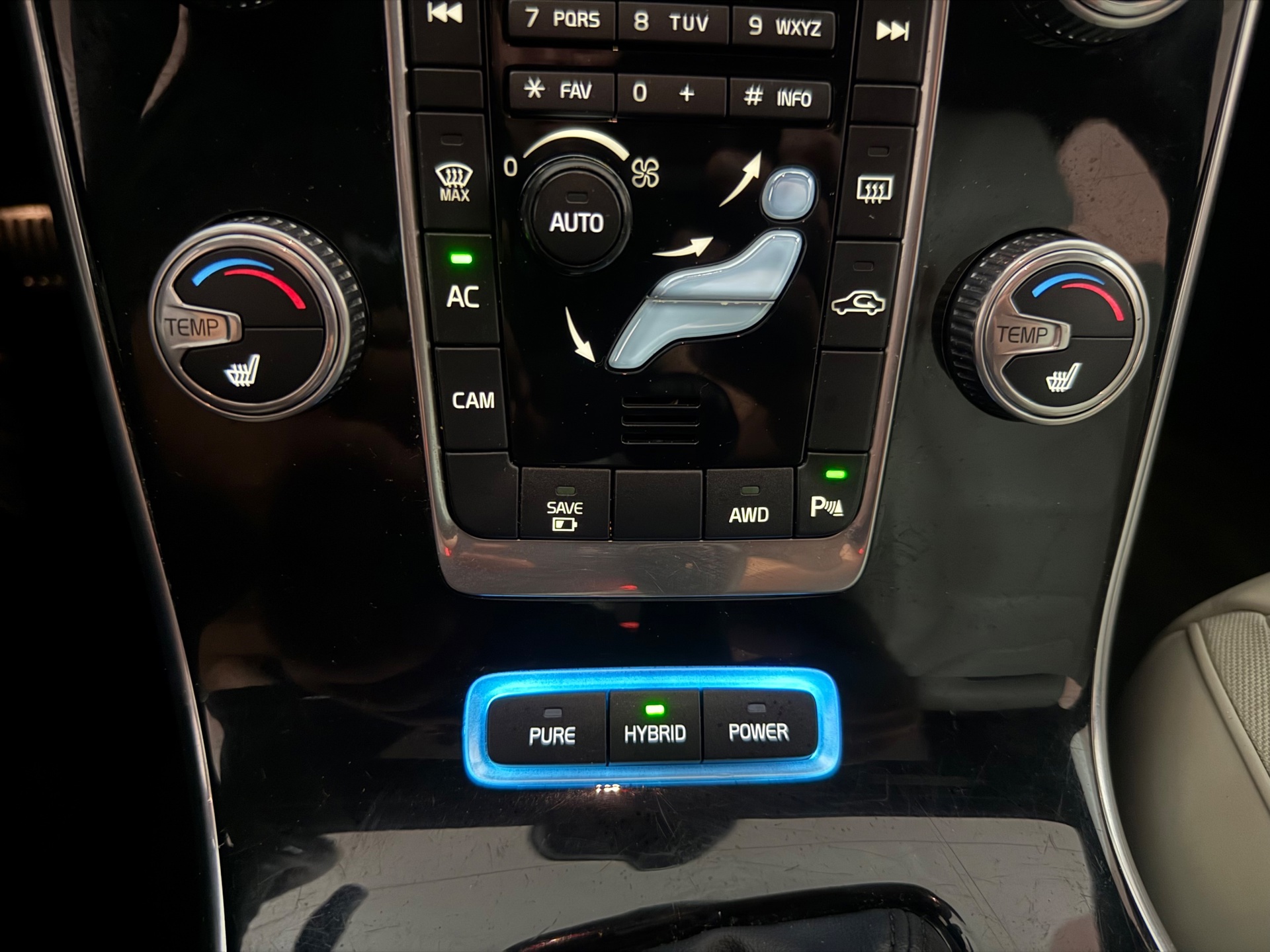 Foto van Volvo V60 Twin Engine