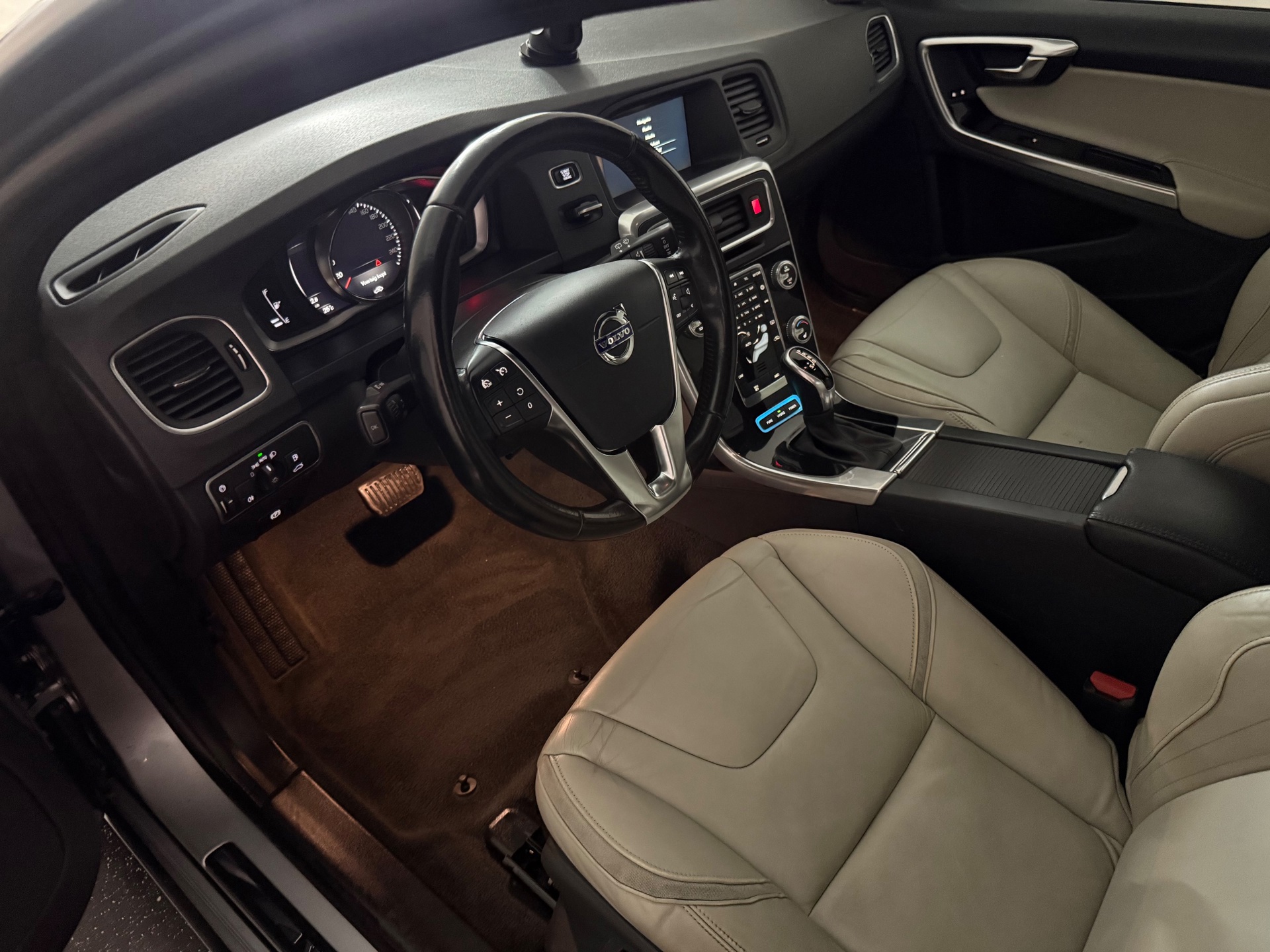 Foto van Volvo V60 Twin Engine