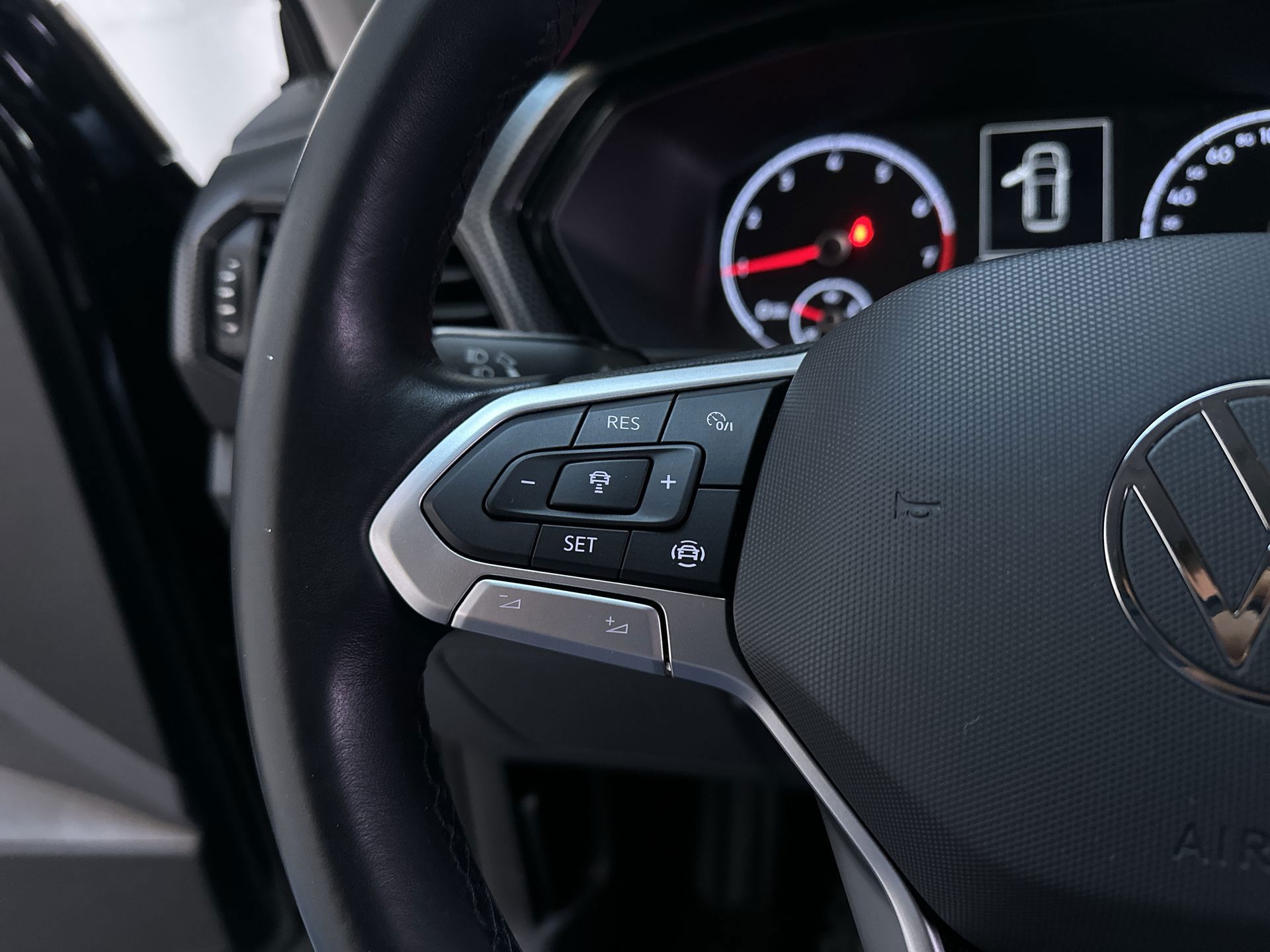 Foto van Volkswagen T-cross