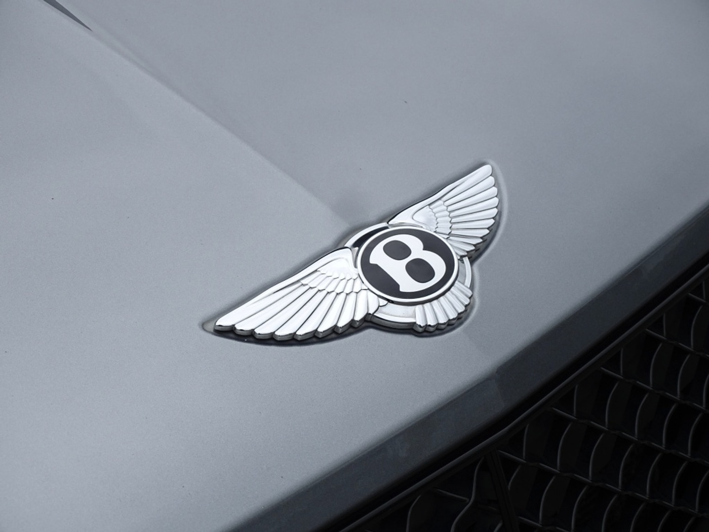 Foto van Bentley Bentayga V8