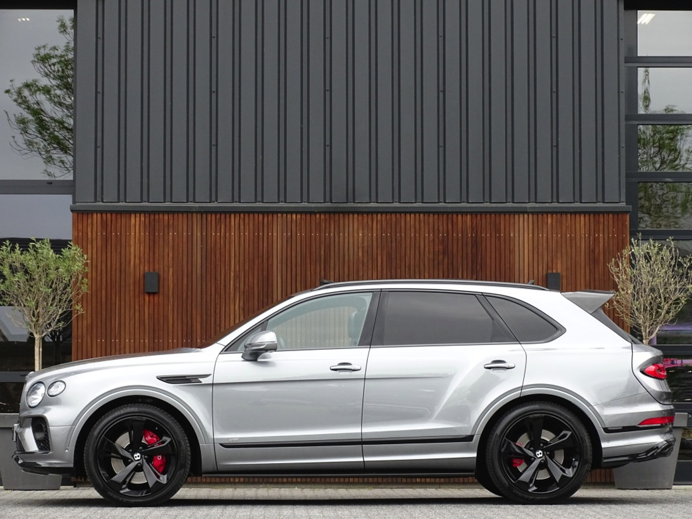 Foto van Bentley Bentayga V8