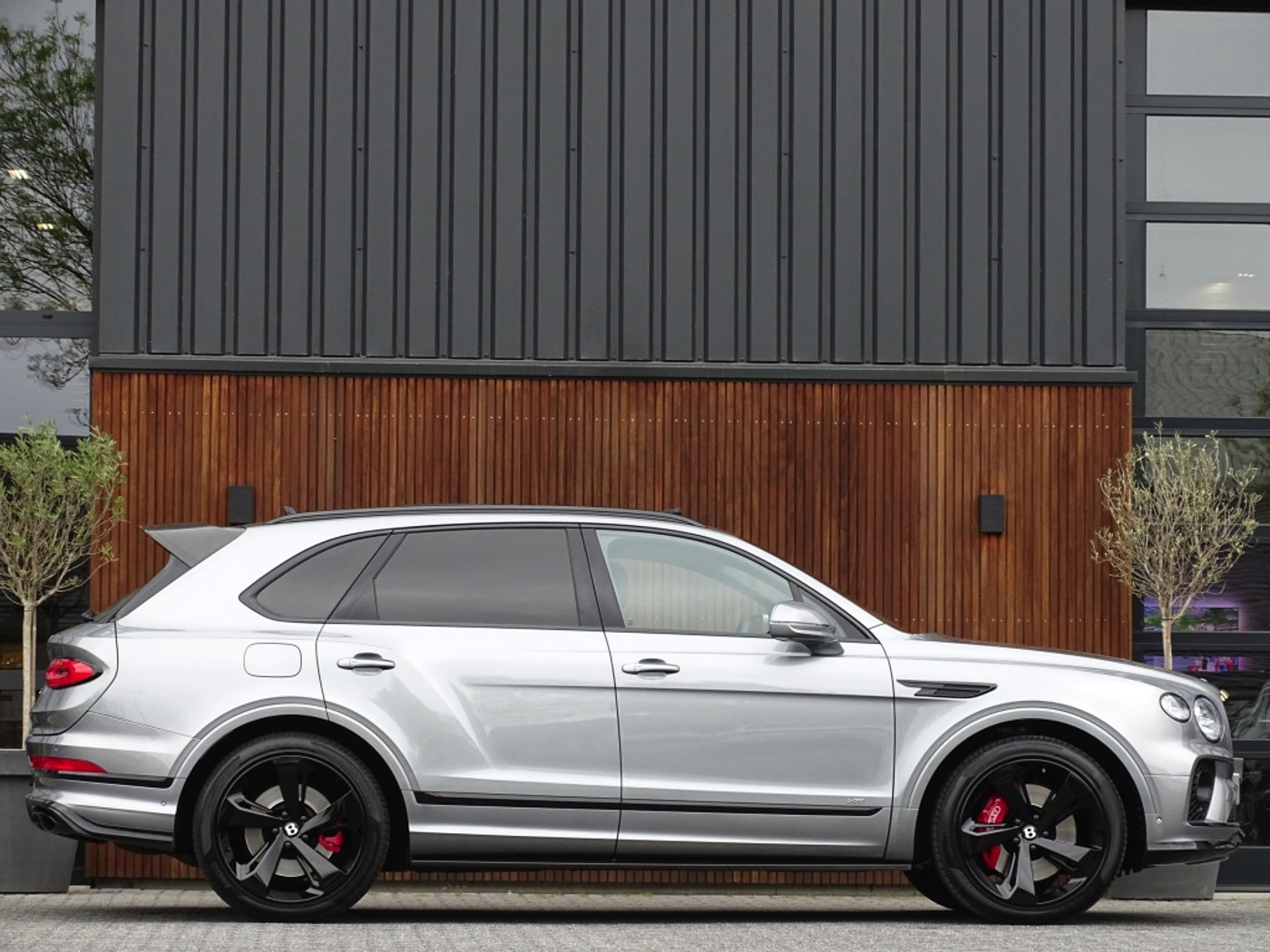 Foto van Bentley Bentayga V8