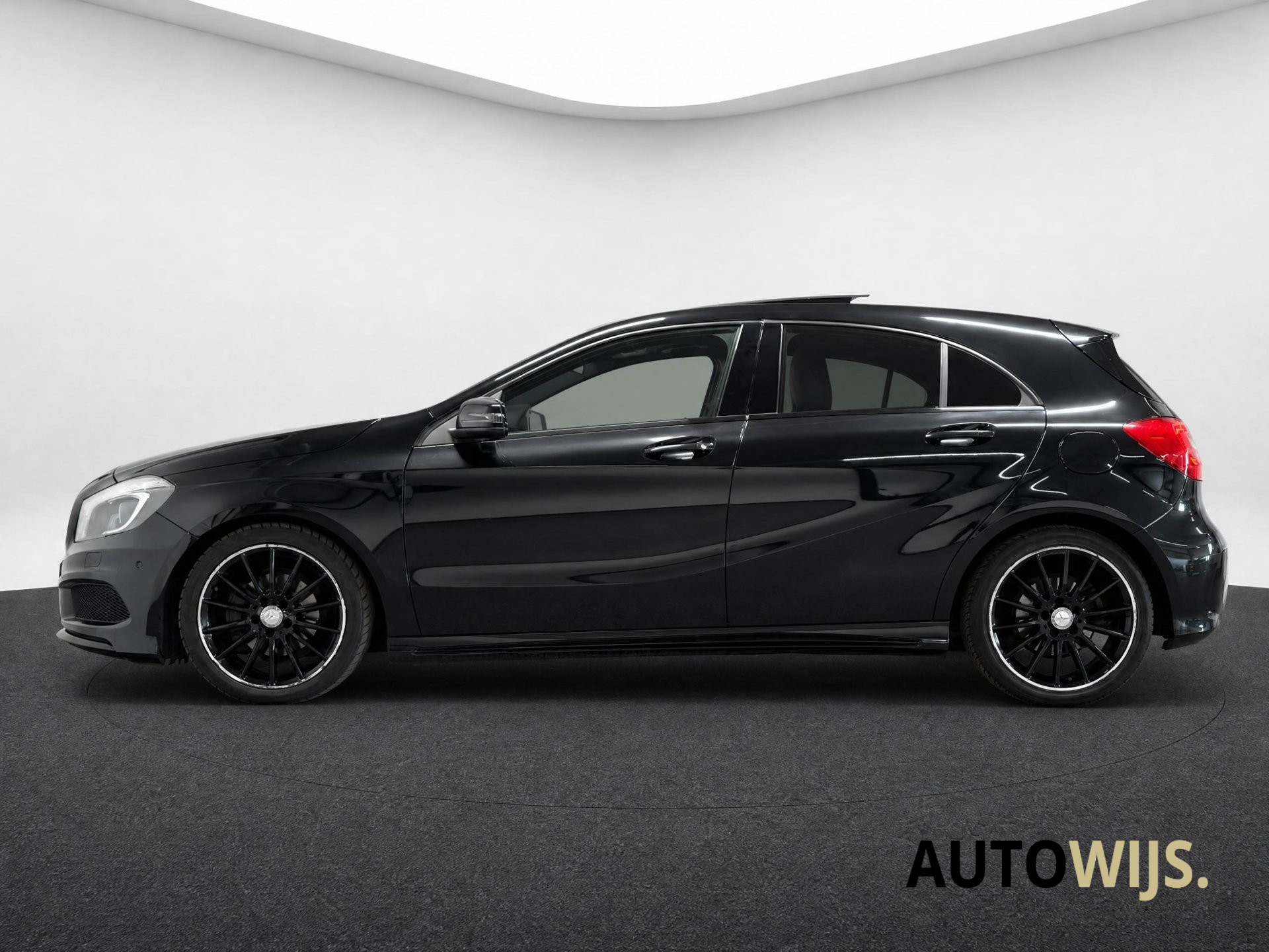 Foto van Mercedes-Benz A 180