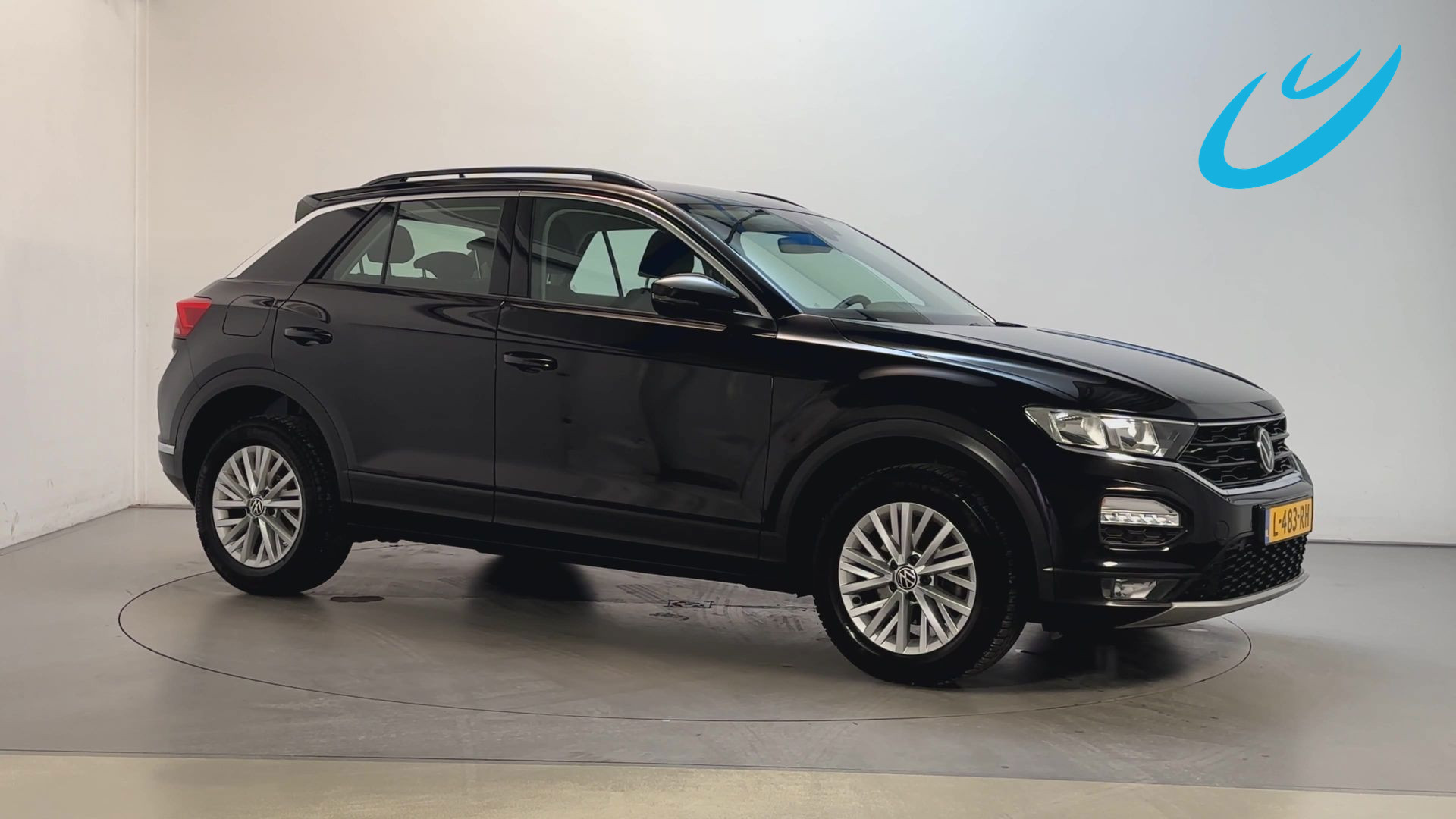 Volkswagen T-roc 1.0 TSI Style Parkeersensoren Navigatie DAB+ App-Connect 2021 - voorkant