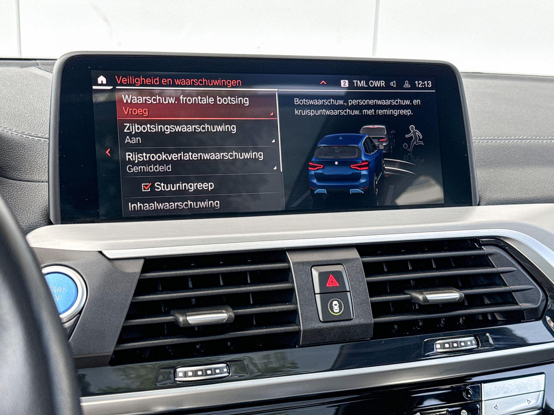 Foto van BMW Ix3