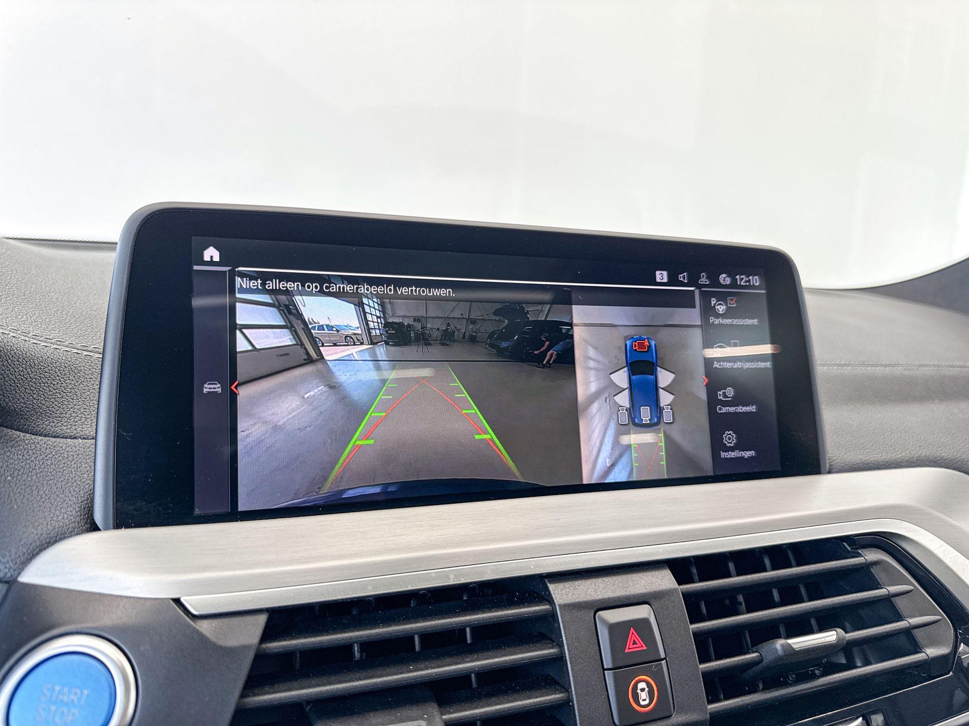 Foto van BMW Ix3