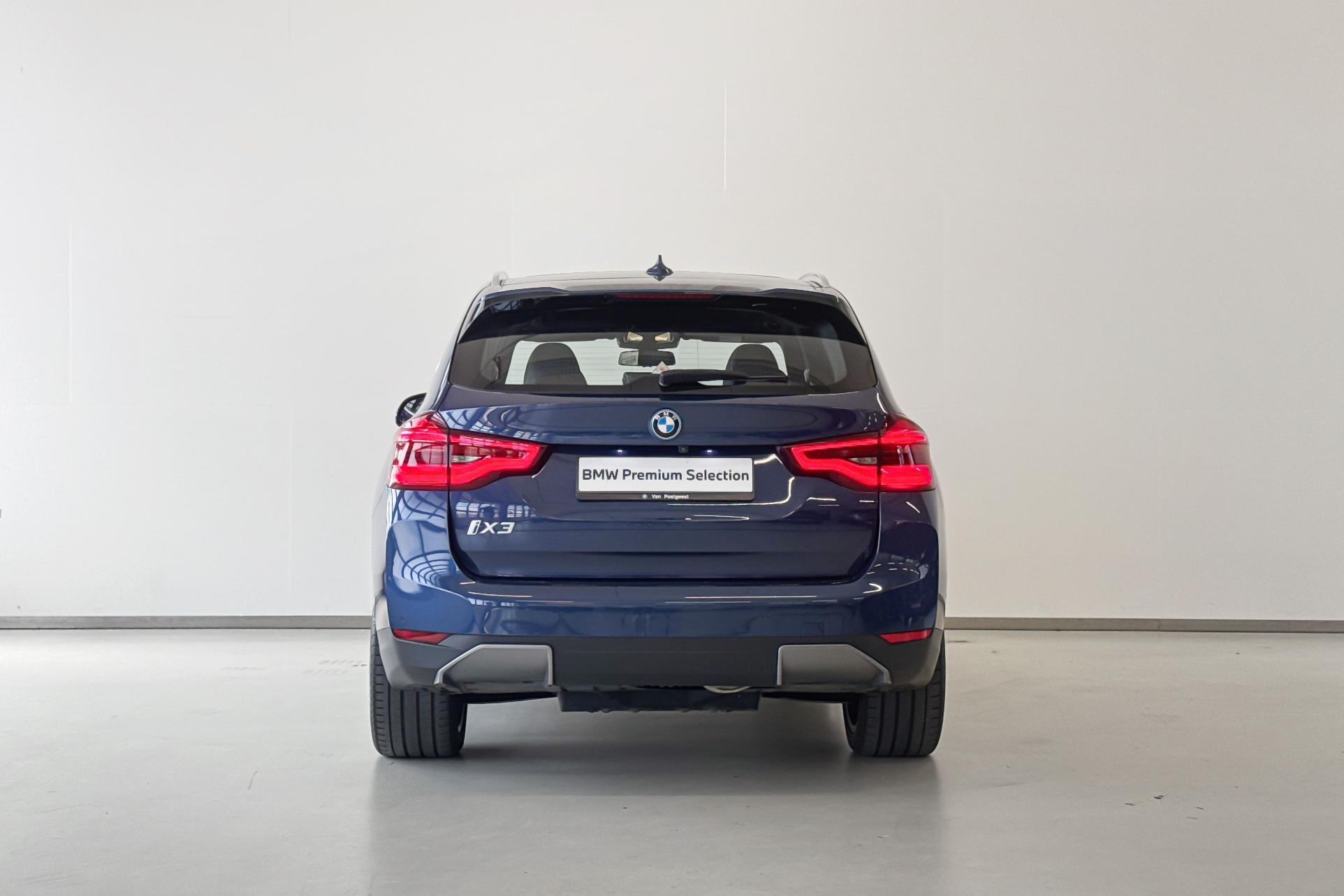 Foto van BMW Ix3