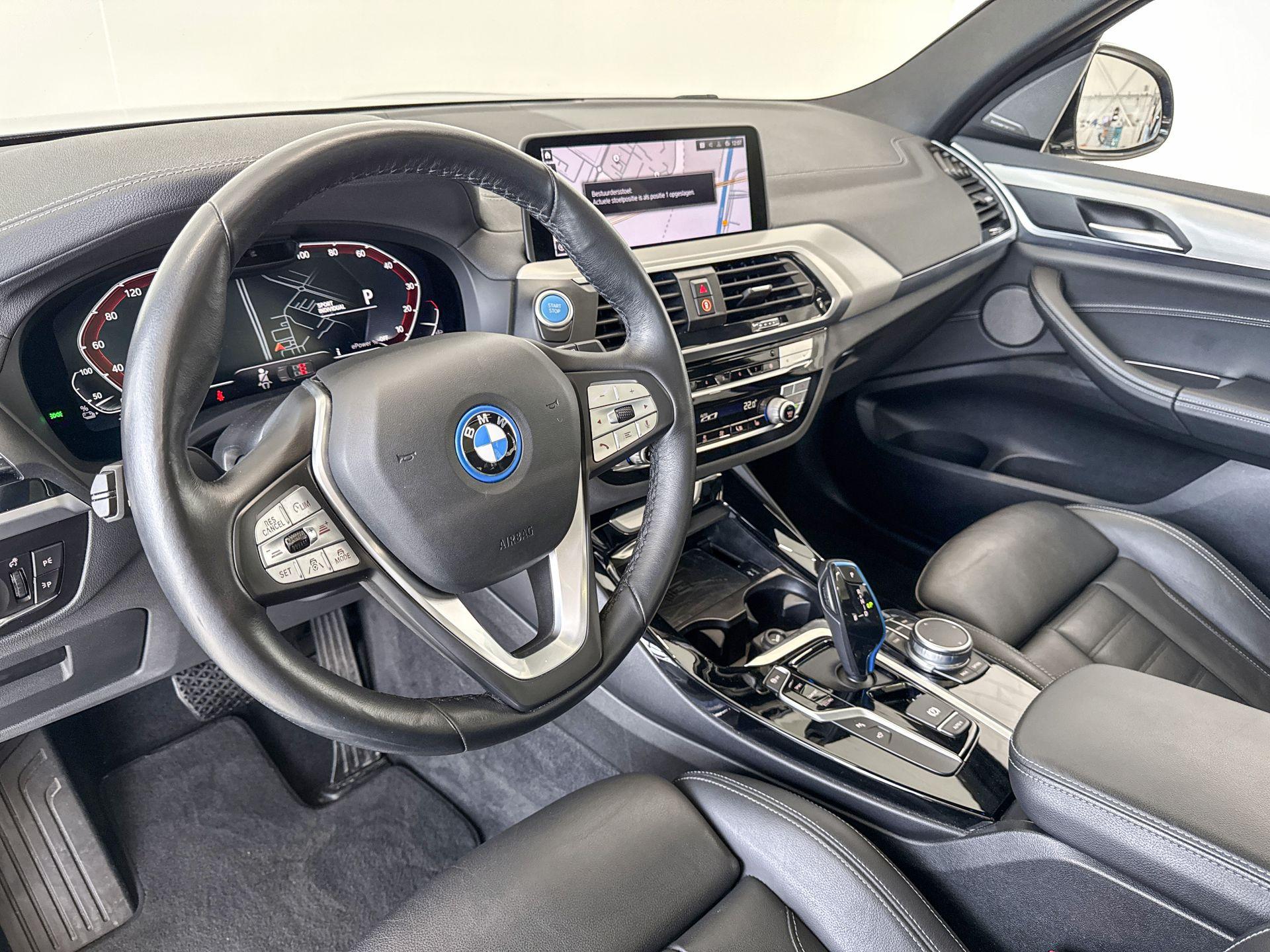 Foto van BMW Ix3