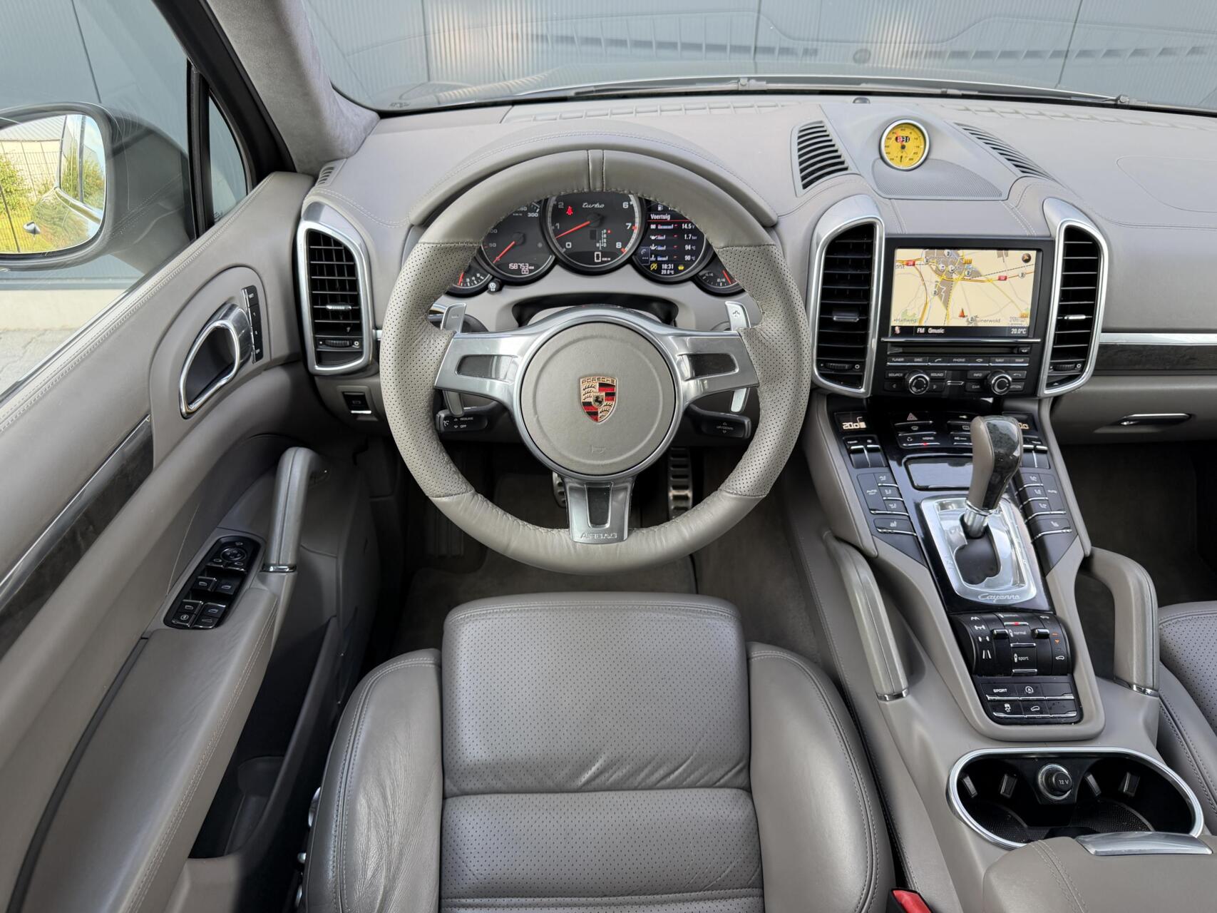 Foto van Porsche Cayenne Turbo