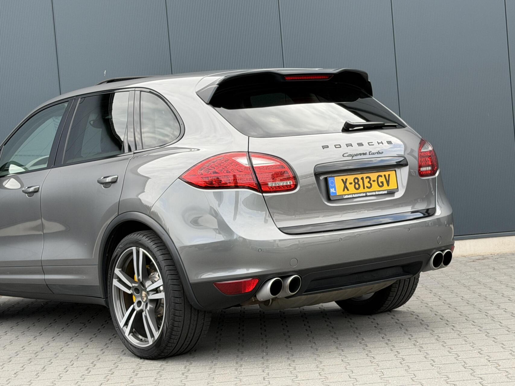 Foto van Porsche Cayenne Turbo
