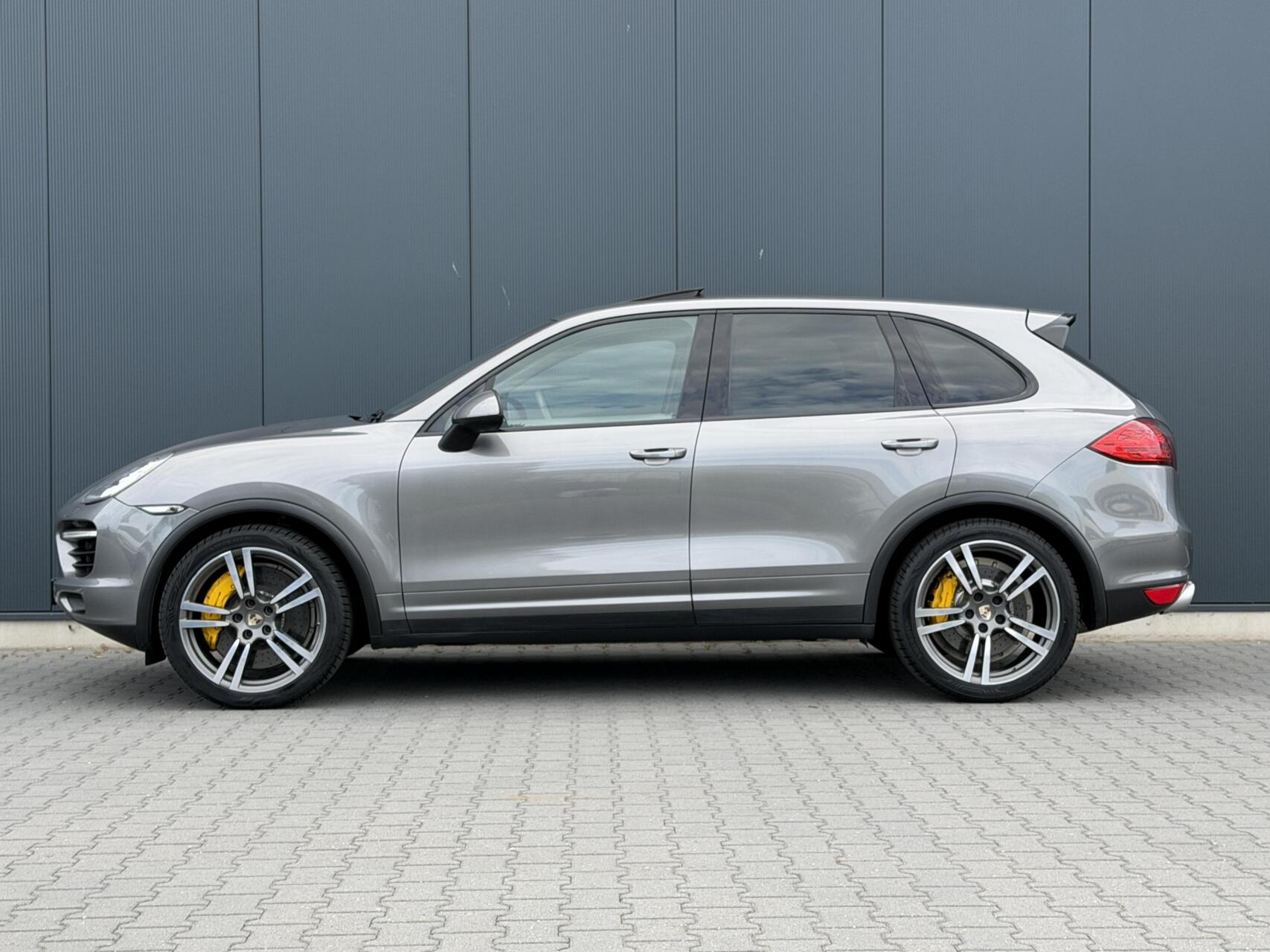 Foto van Porsche Cayenne Turbo