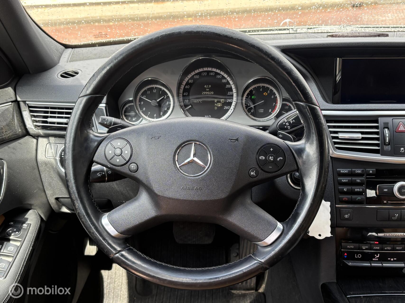 Foto van Mercedes-Benz E 350 Cgi