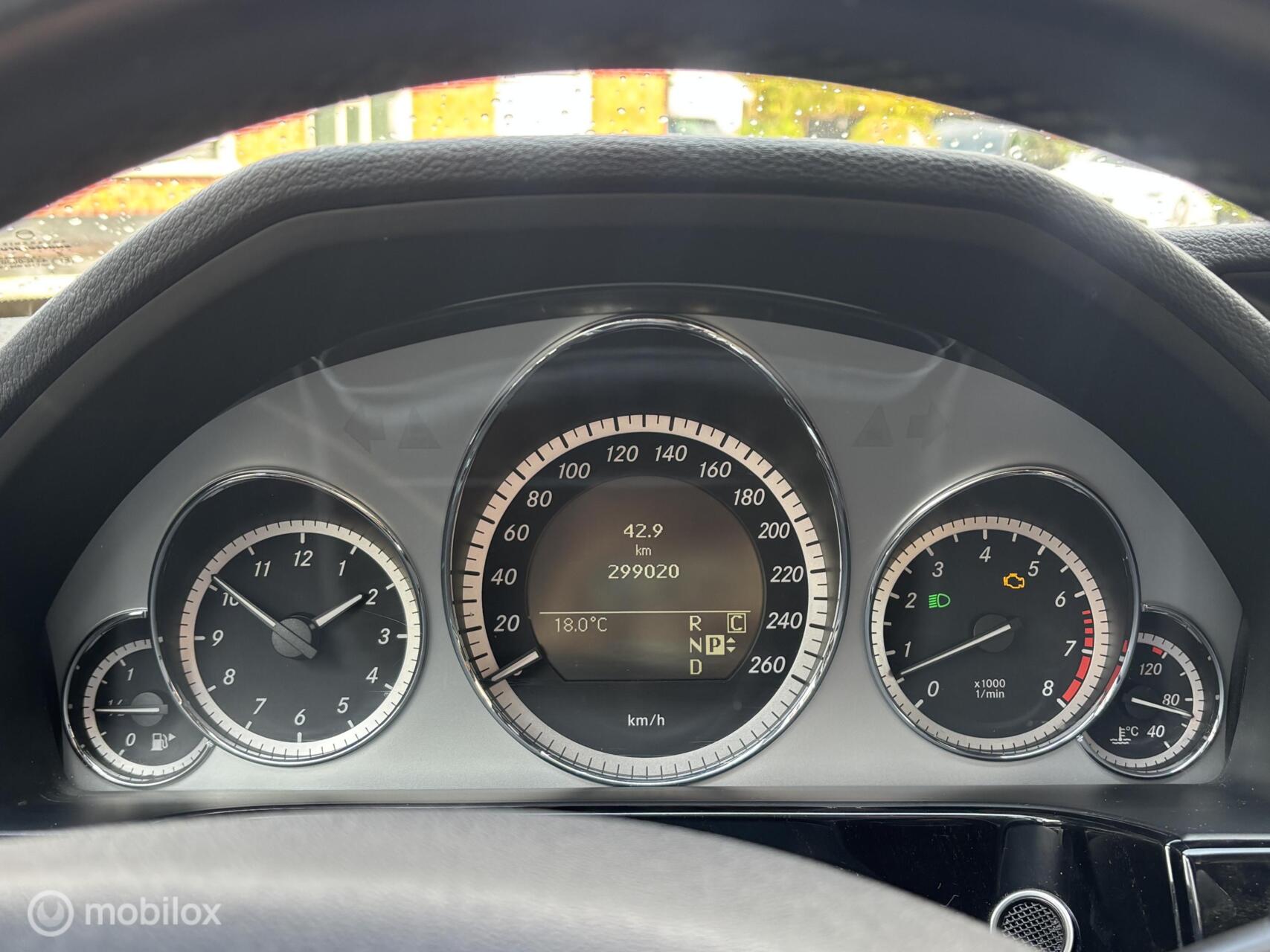 Foto van Mercedes-Benz E 350 Cgi