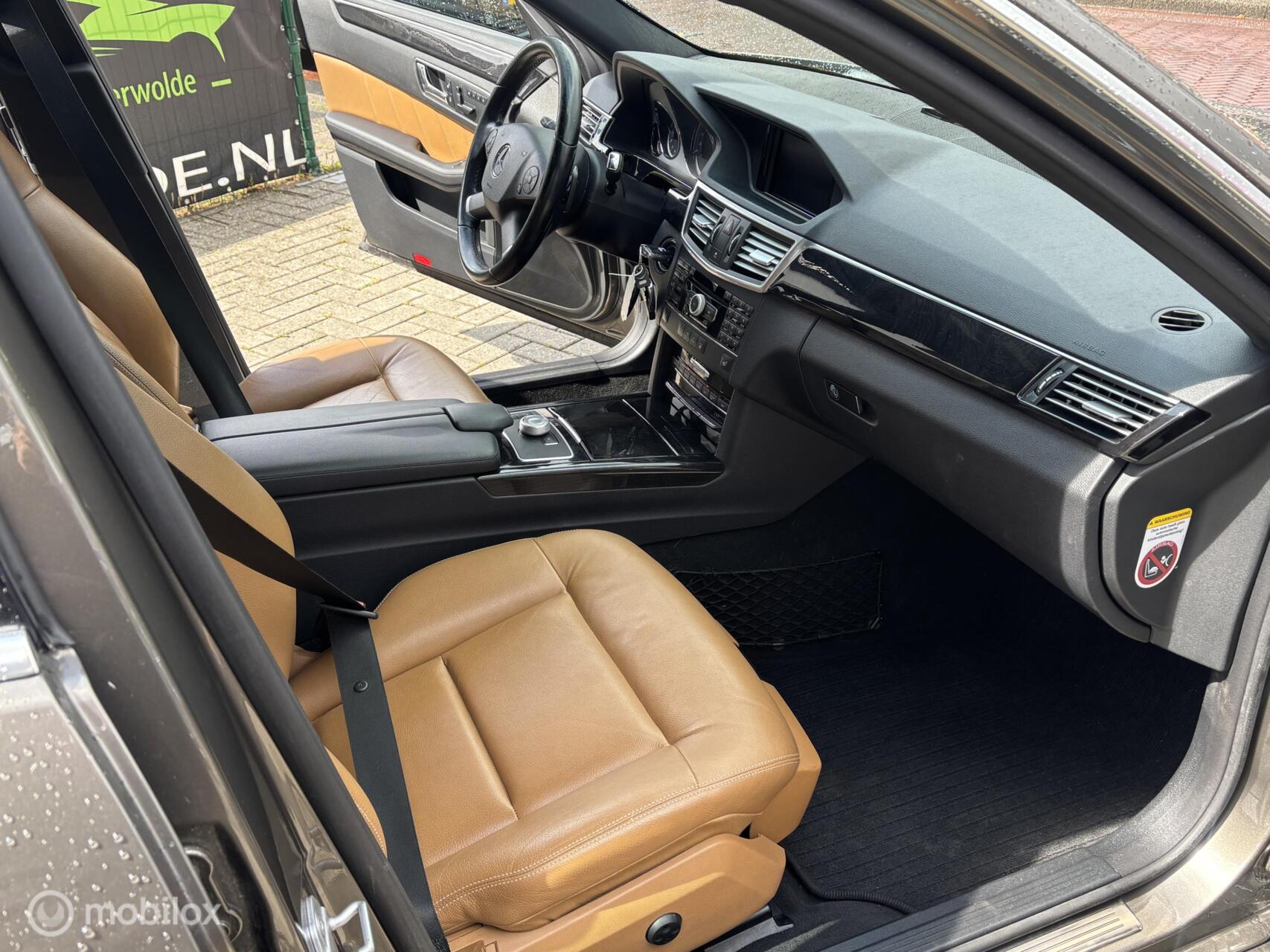 Foto van Mercedes-Benz E 350 Cgi