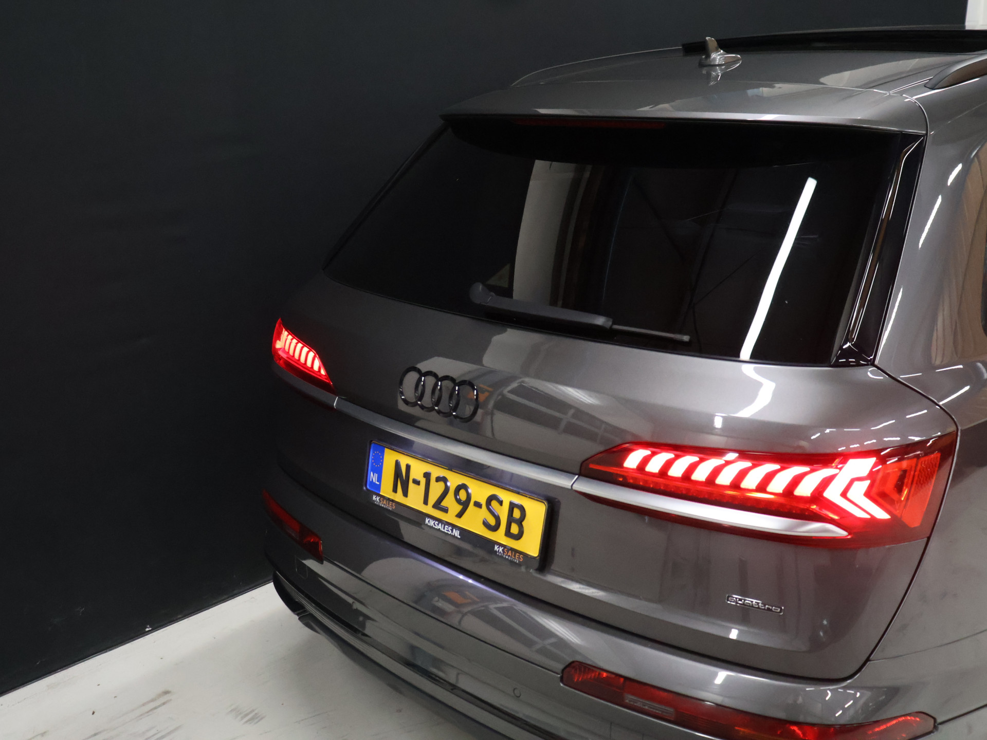 Foto van Audi Q7 55 TFSI E