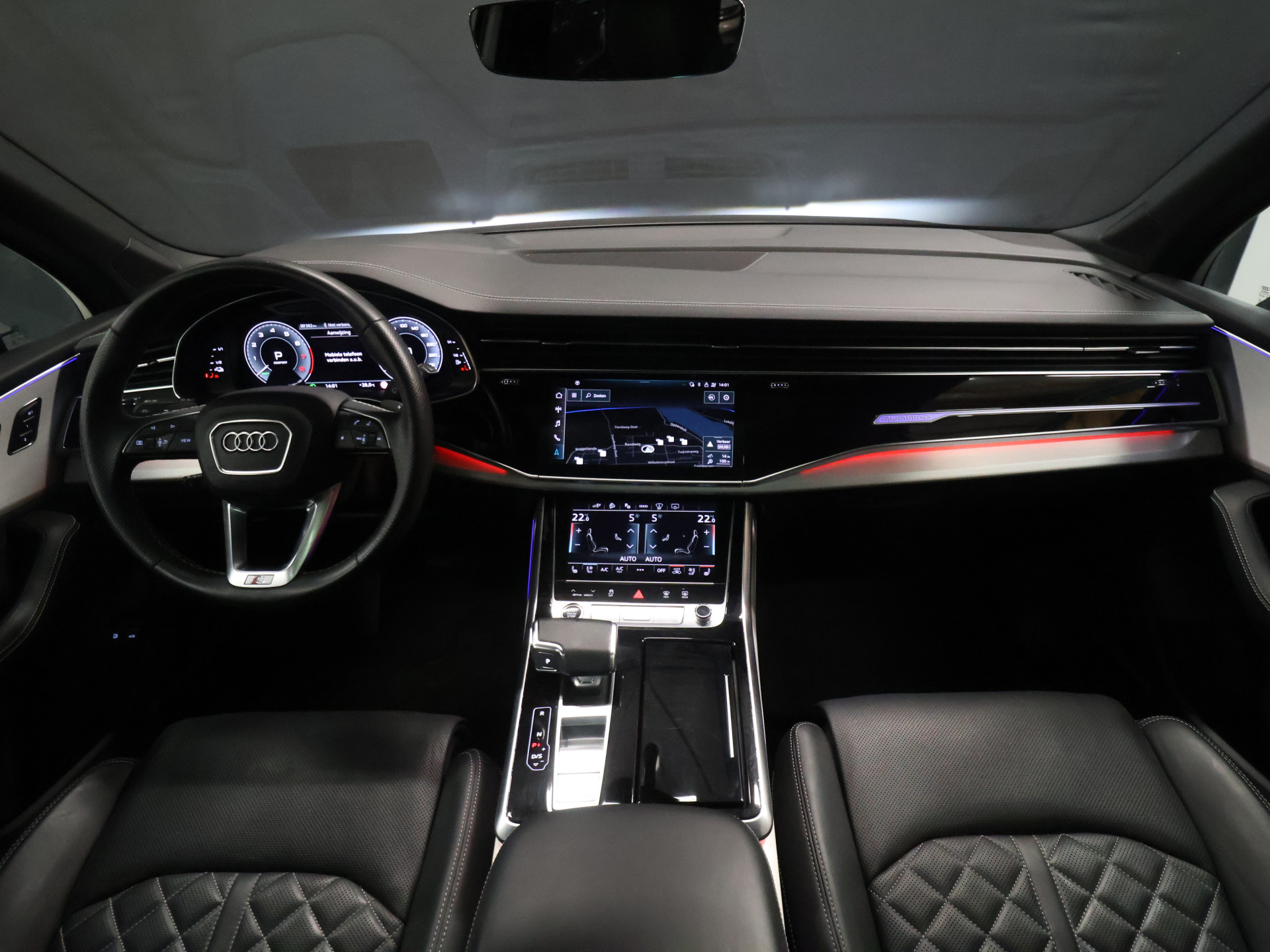 Foto van Audi Q7 55 TFSI E
