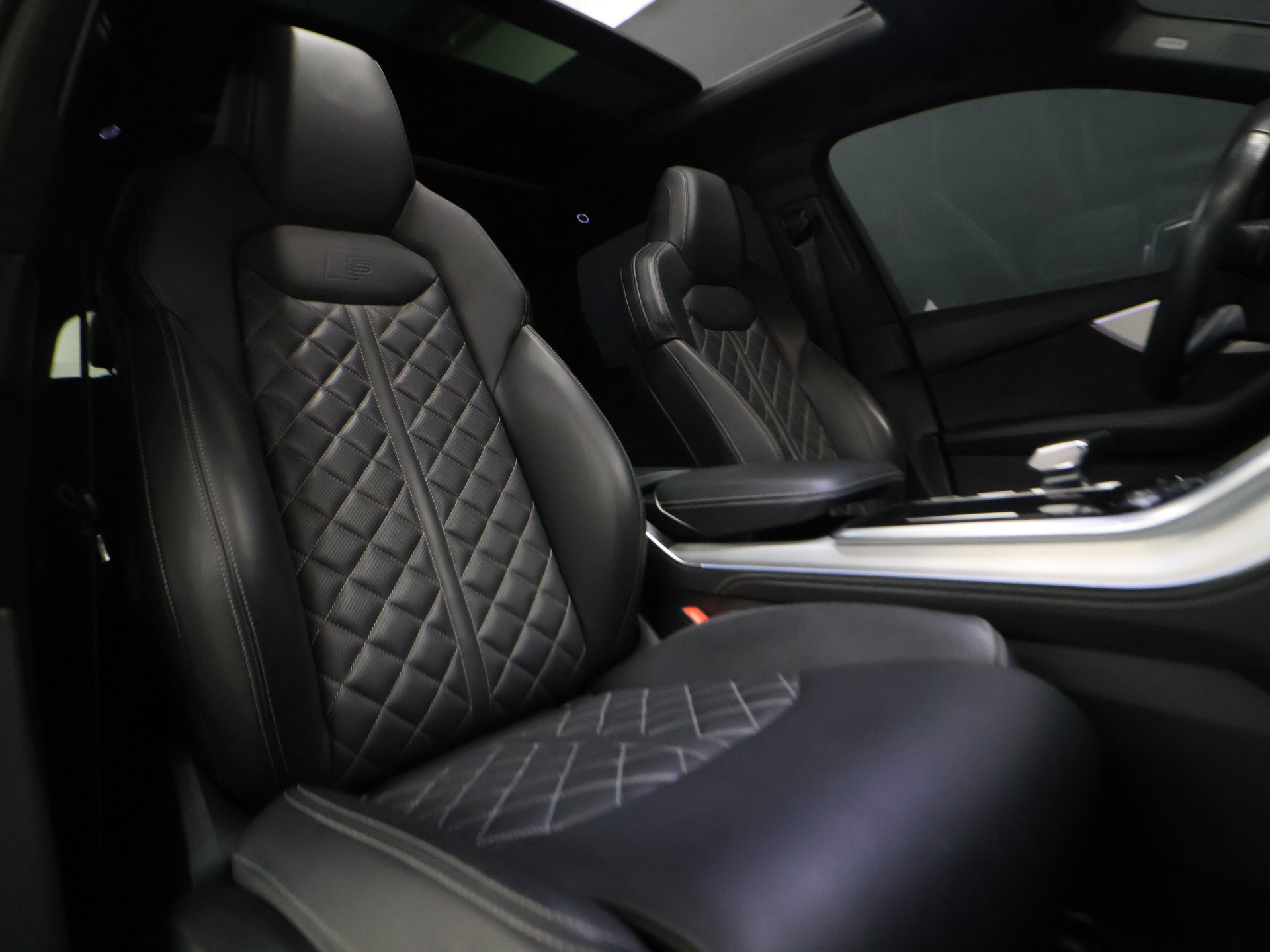 Foto van Audi Q7 55 TFSI E