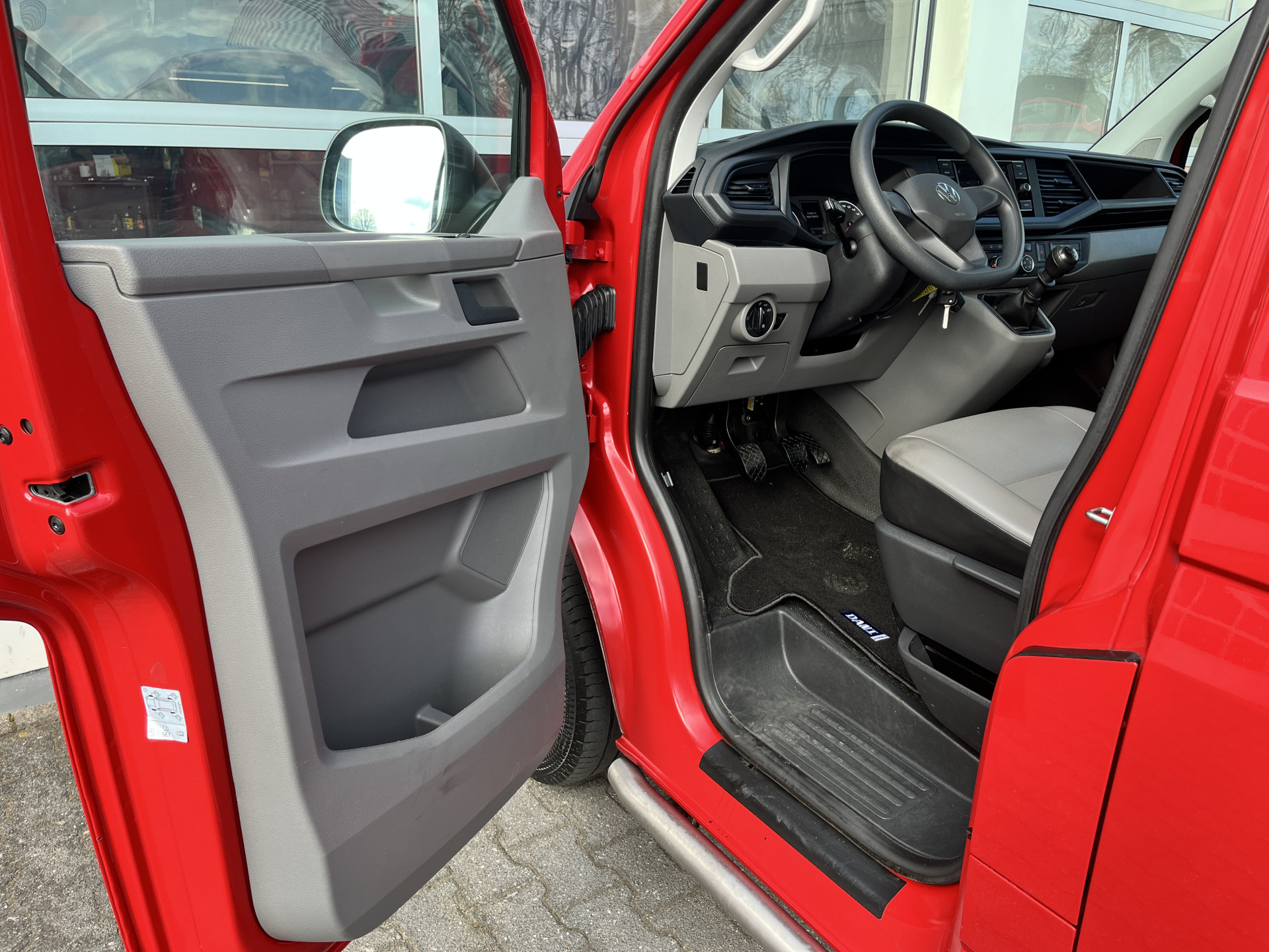 Foto van Volkswagen Transporter Kombi