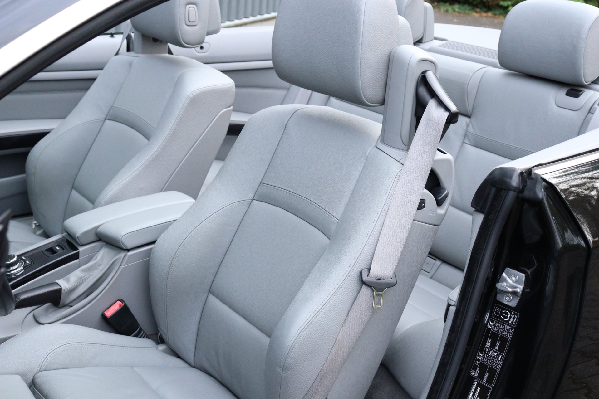 Foto van BMW 325i