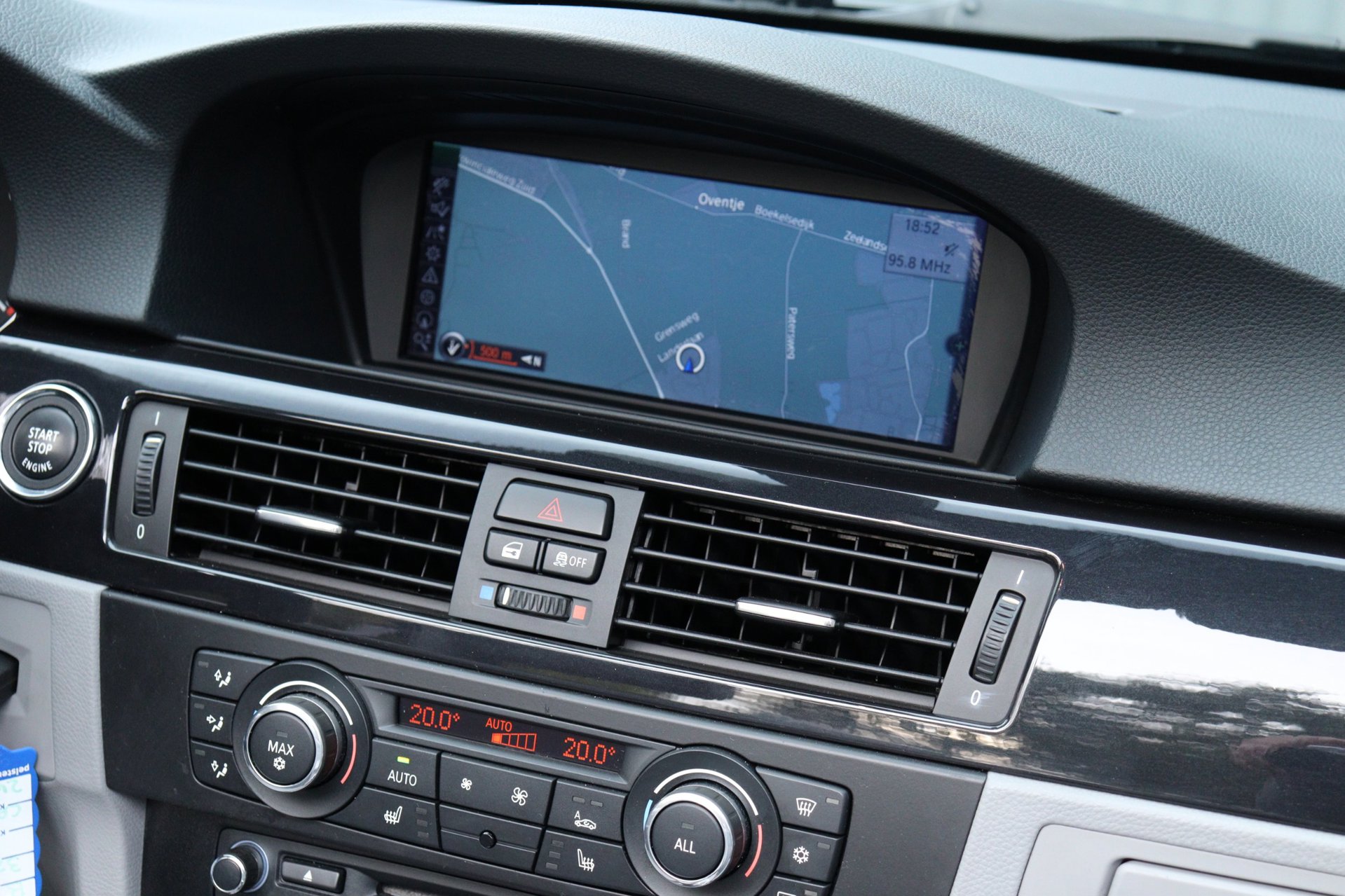 Foto van BMW 325i