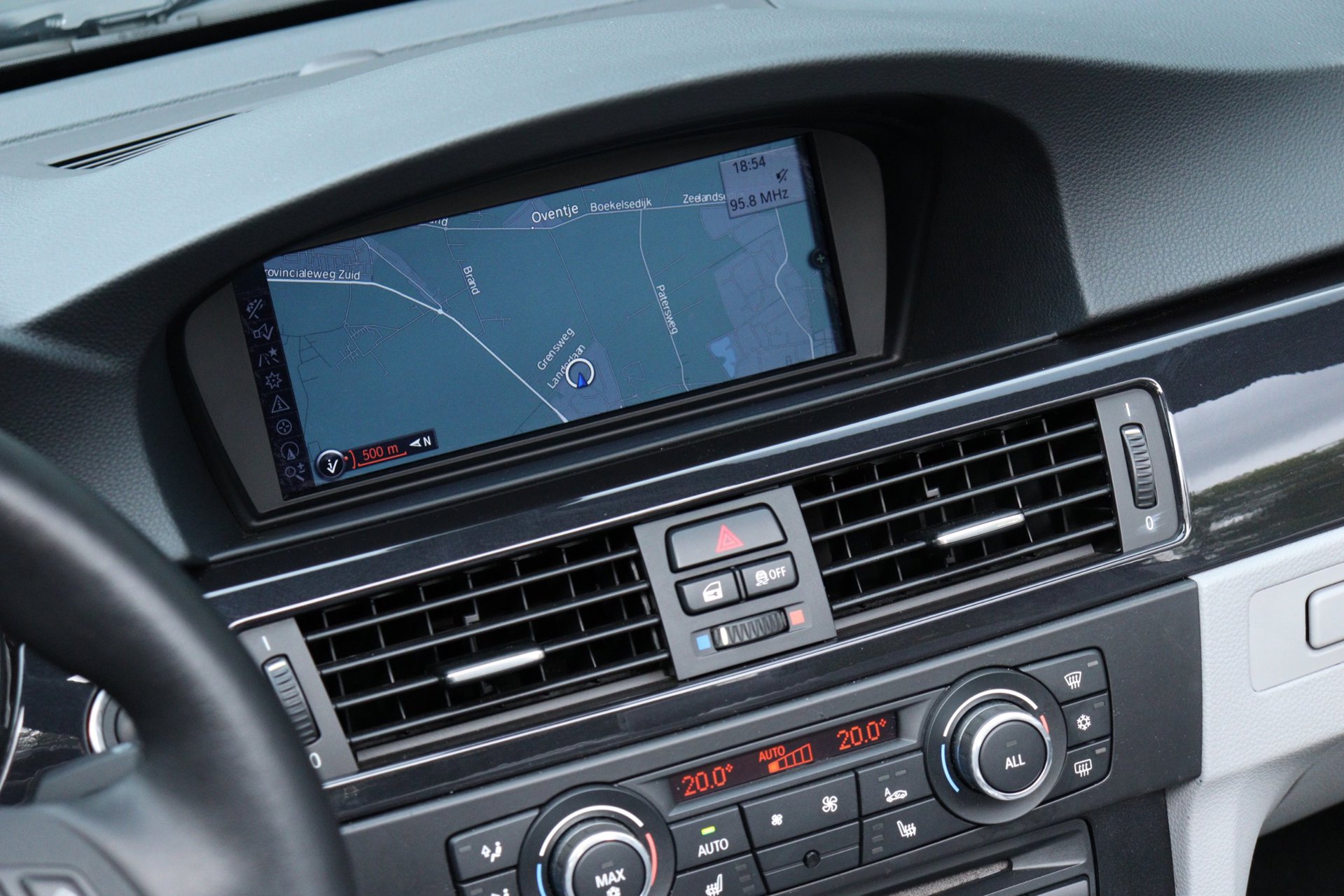 Foto van BMW 325i