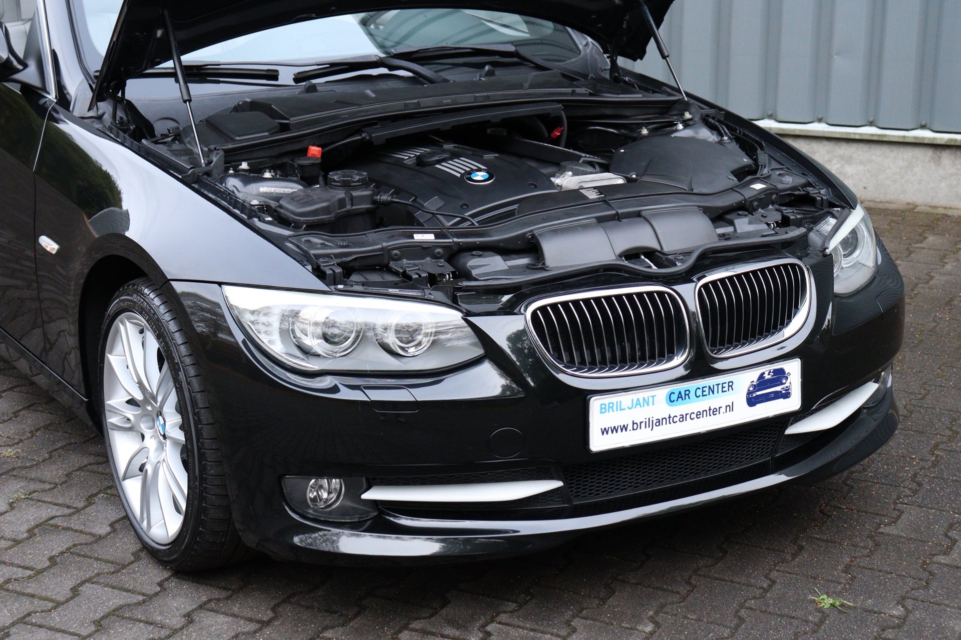 Foto van BMW 325i