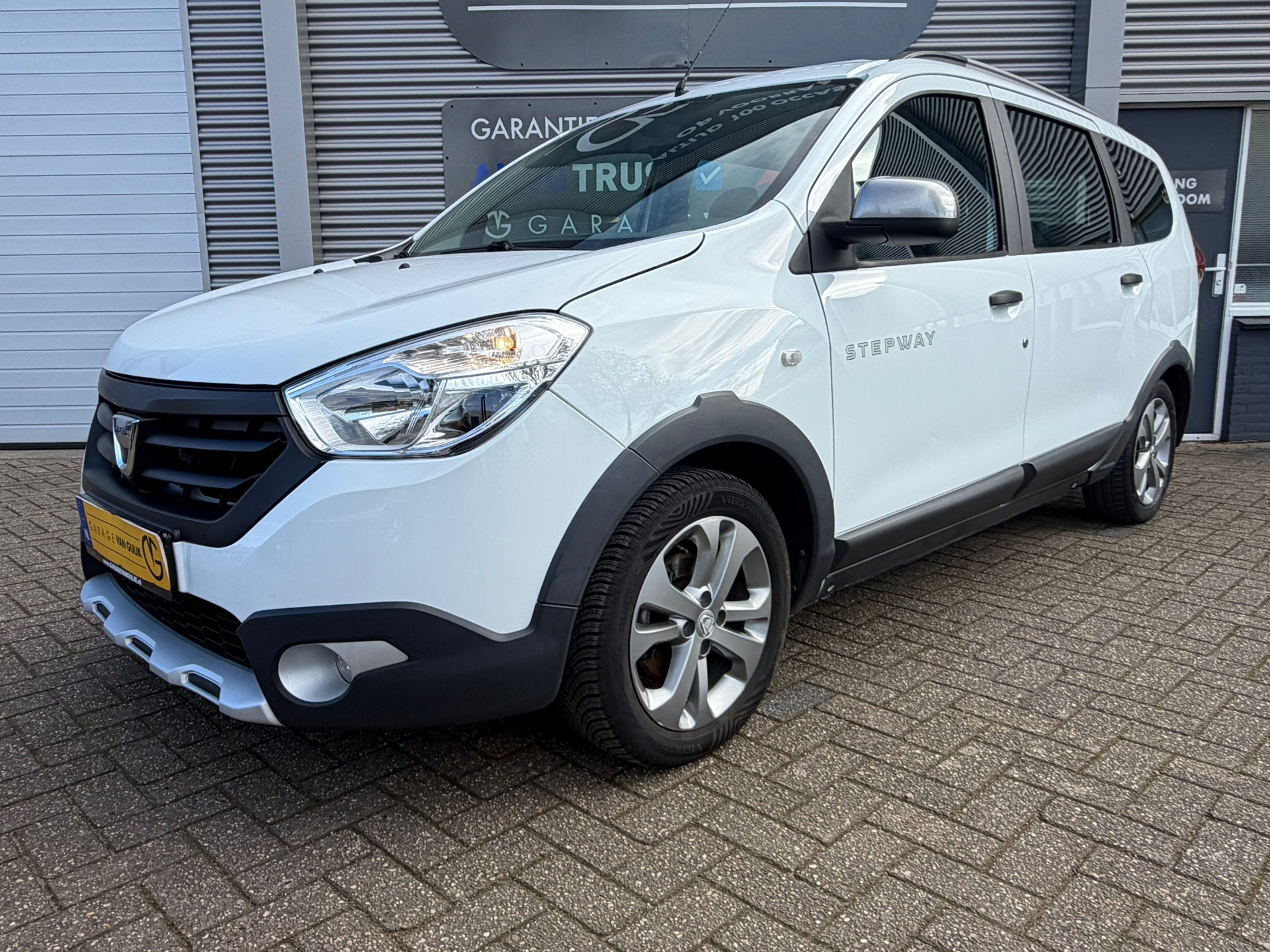 Foto van Dacia Lodgy