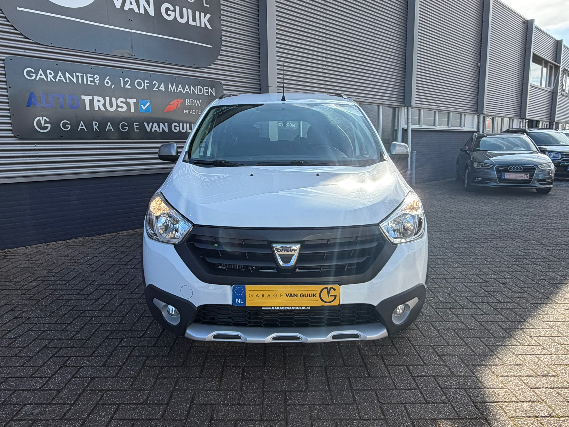 Foto van Dacia Lodgy