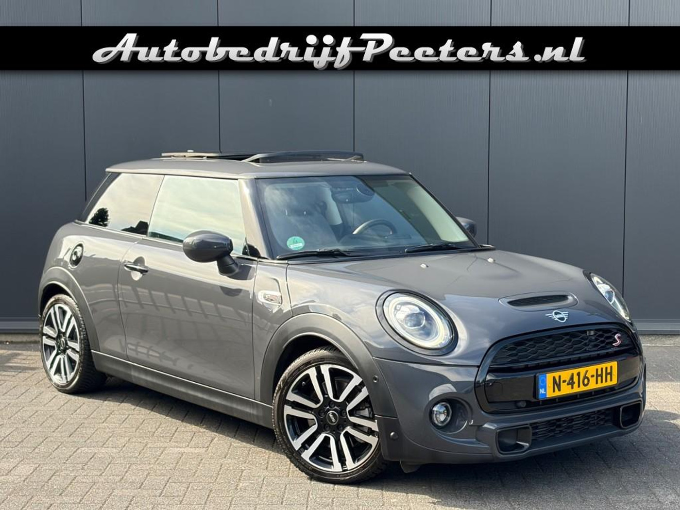 Mini Cooper S 2.0 2021 - voorkant