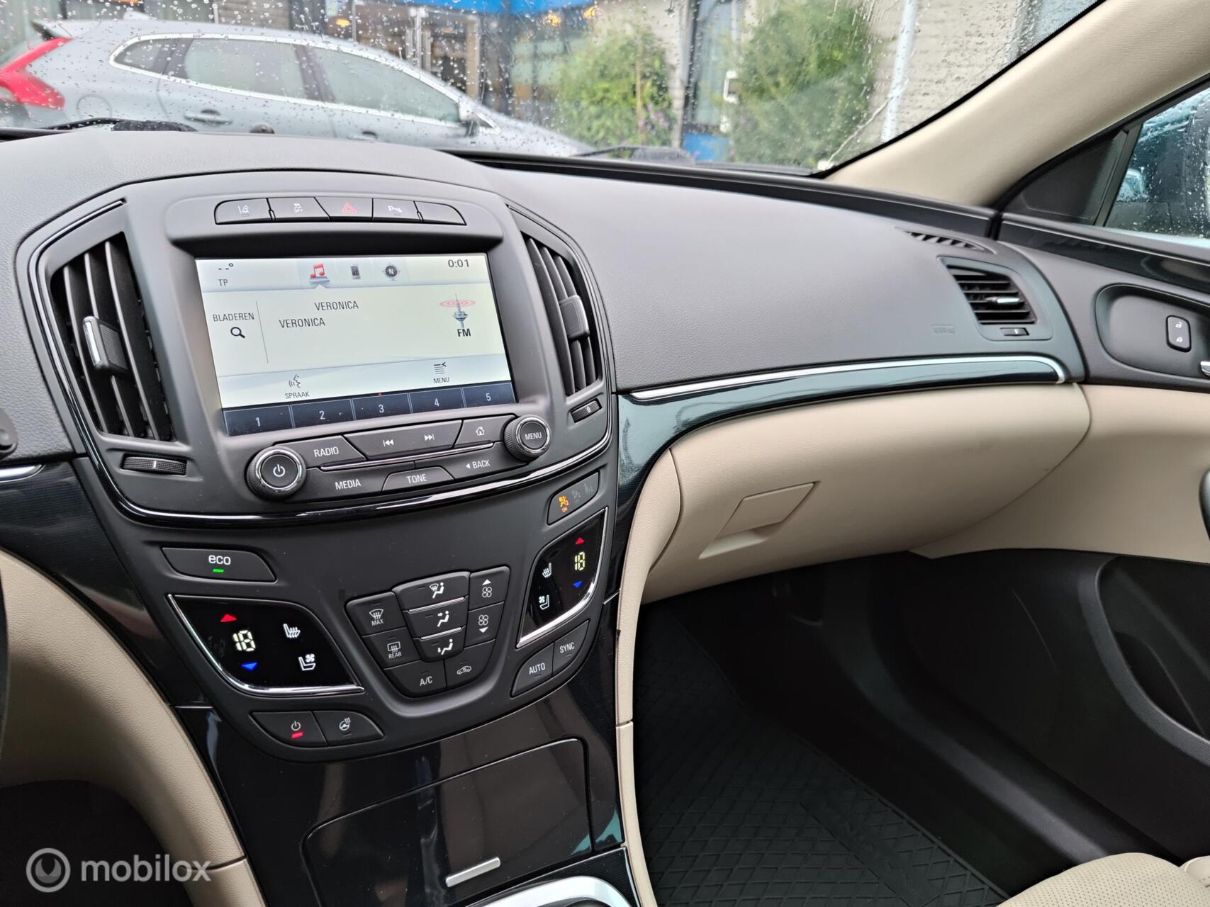 Foto van Opel Insignia Sports Tourer SW