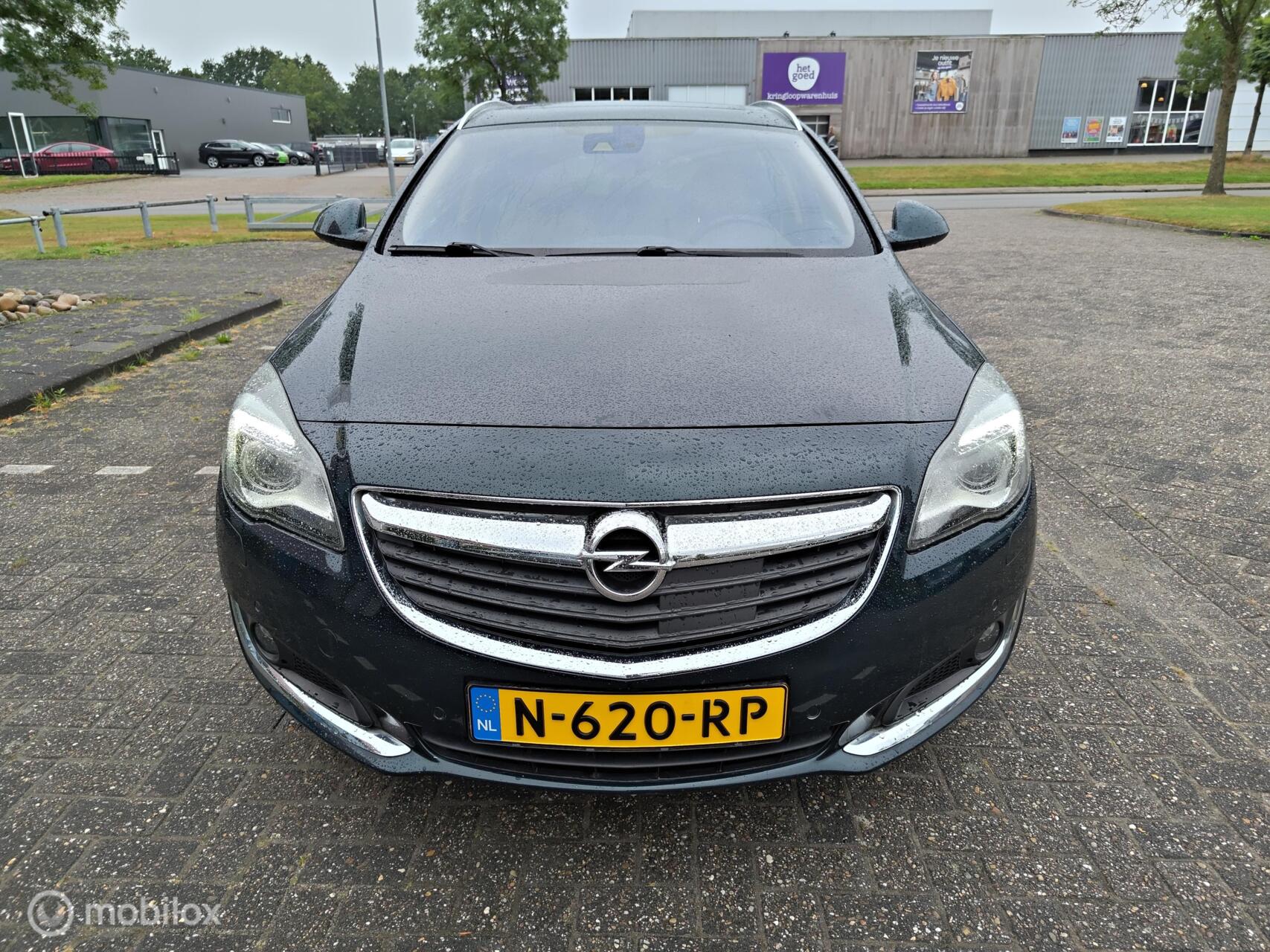 Foto van Opel Insignia Sports Tourer SW