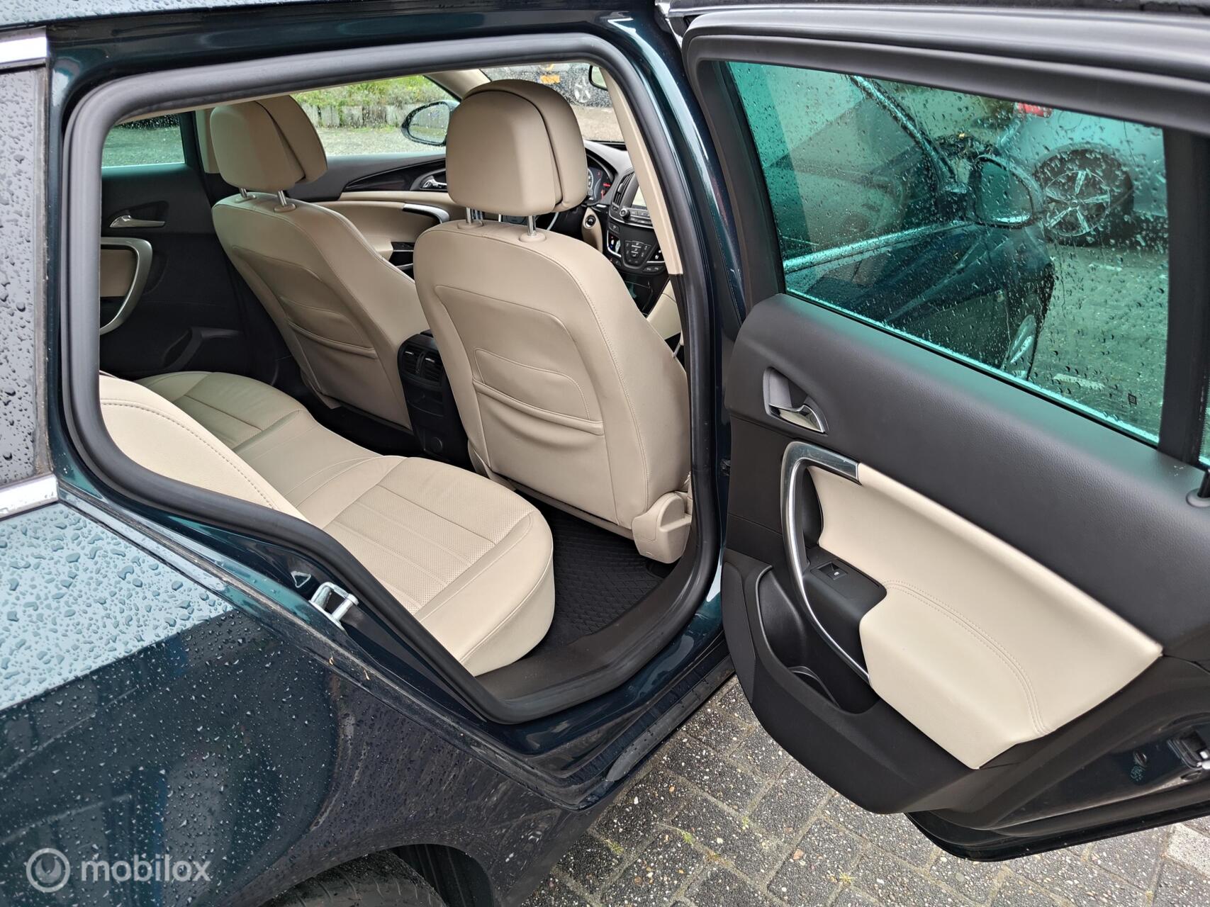 Foto van Opel Insignia Sports Tourer SW