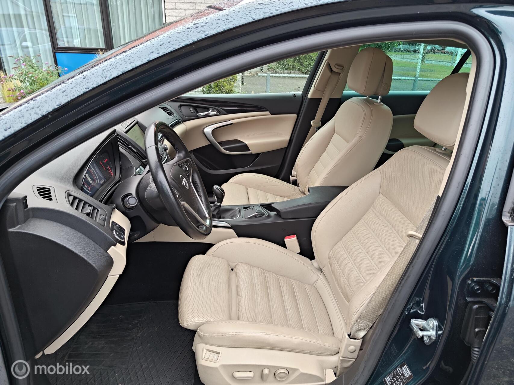 Foto van Opel Insignia Sports Tourer SW
