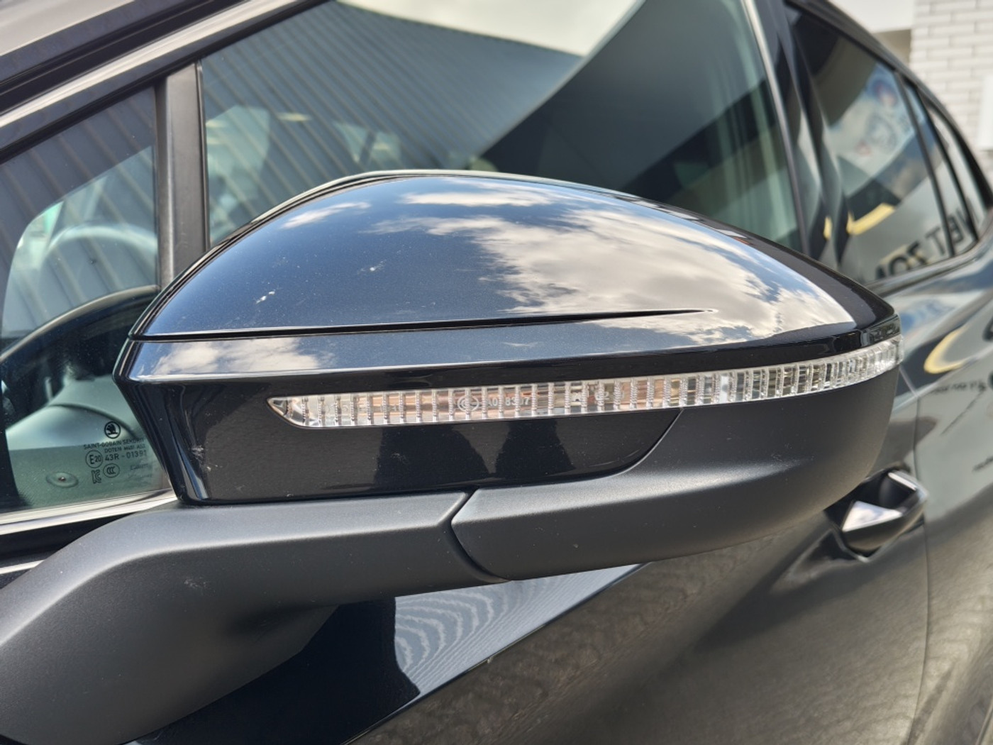 Foto van Skoda Enyaq 60