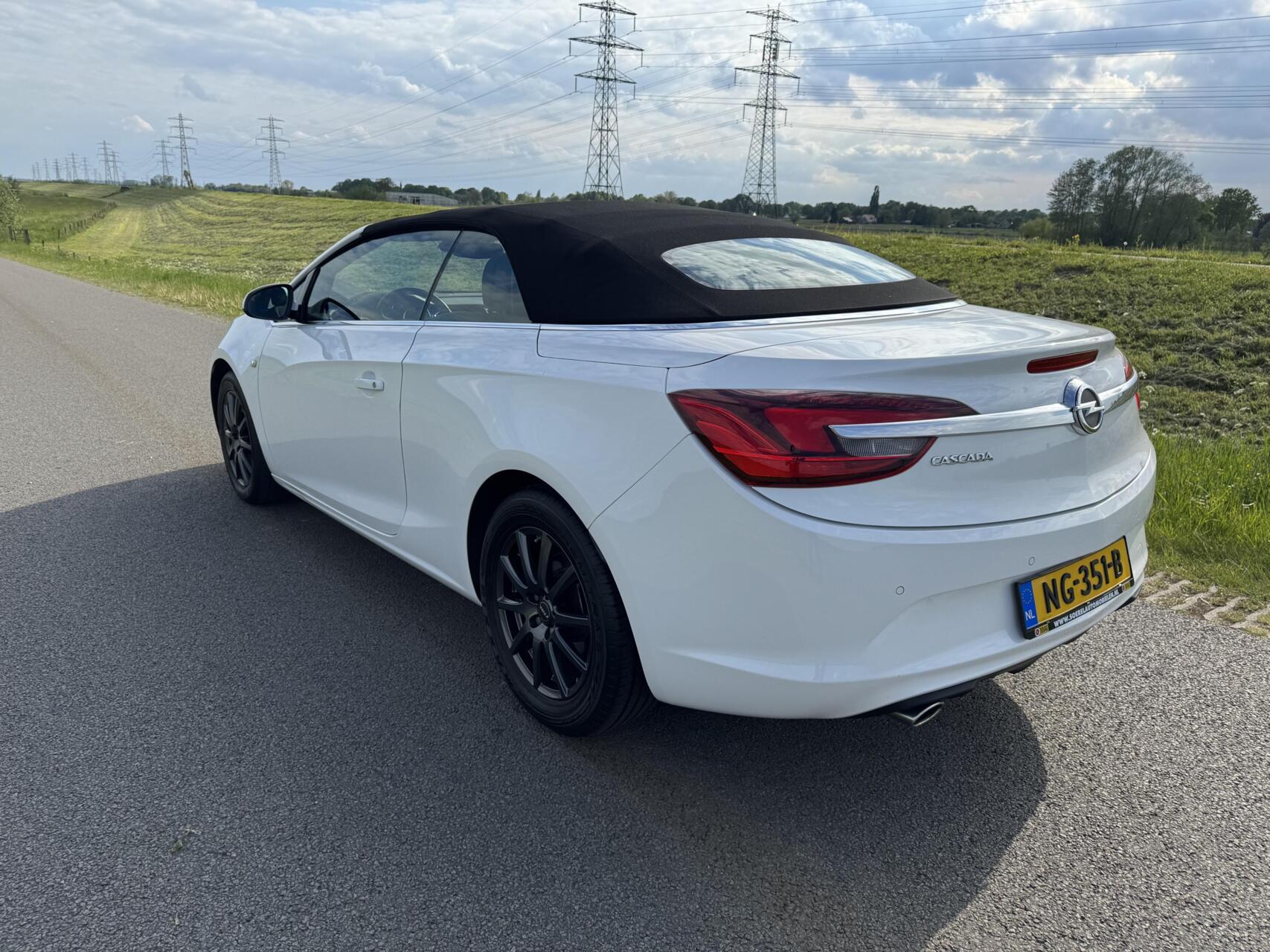 Foto van Opel Cascada