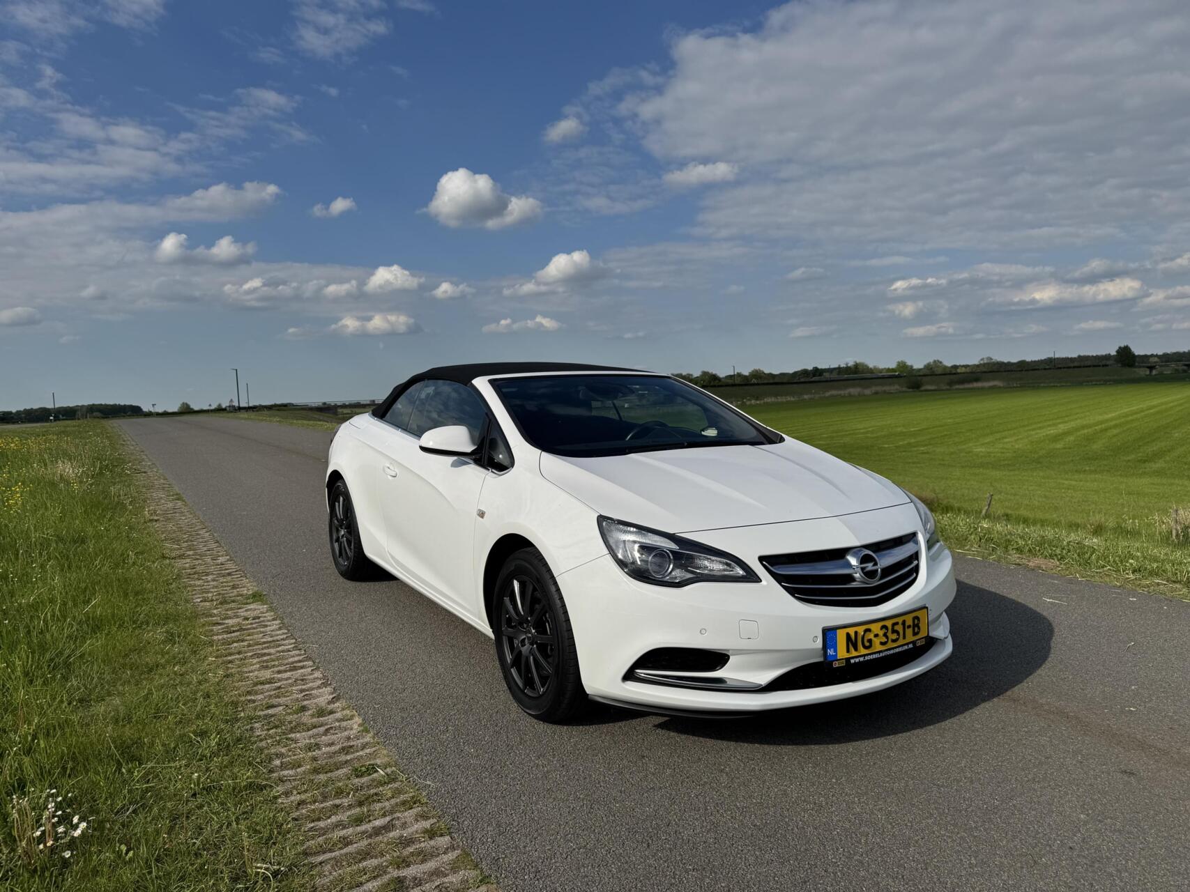 Foto van Opel Cascada