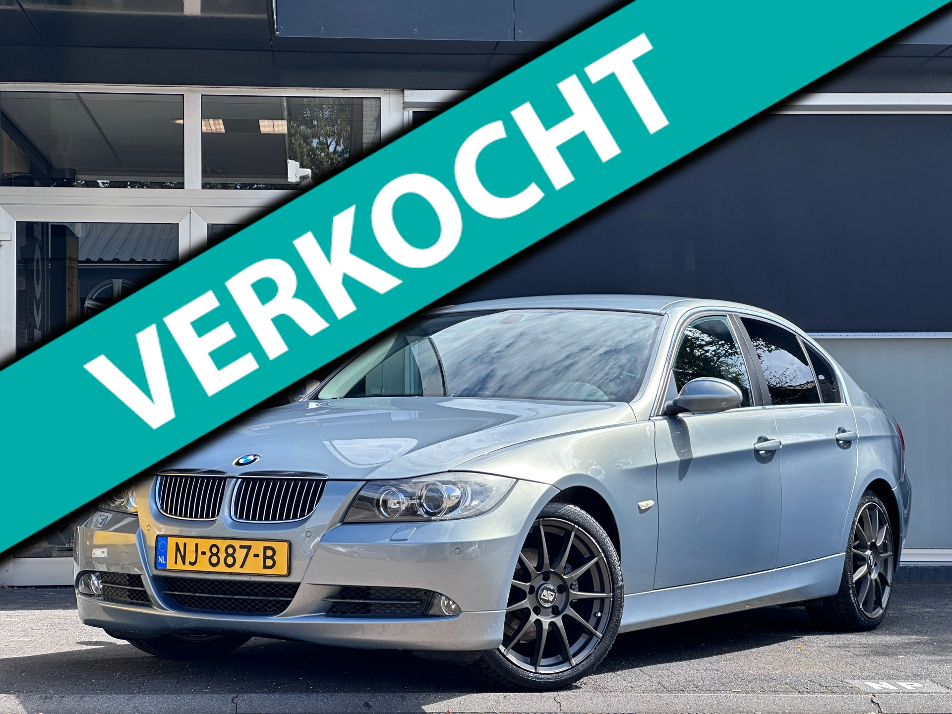 BMW 3er Reihe 325i Dynamic Executive AIRCO / STOELVERW / ELEKT RAMEN 2005 - voorkant