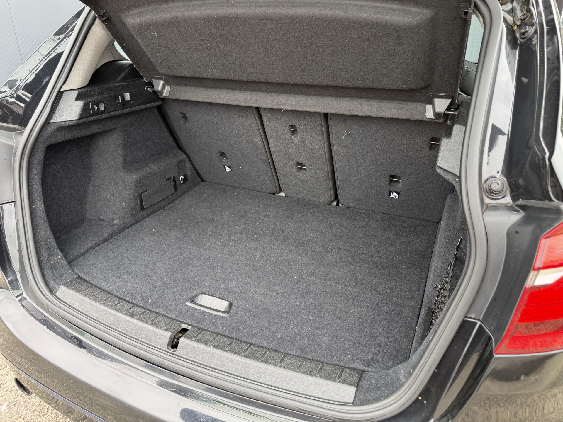 Foto van BMW 216i Active Tourer