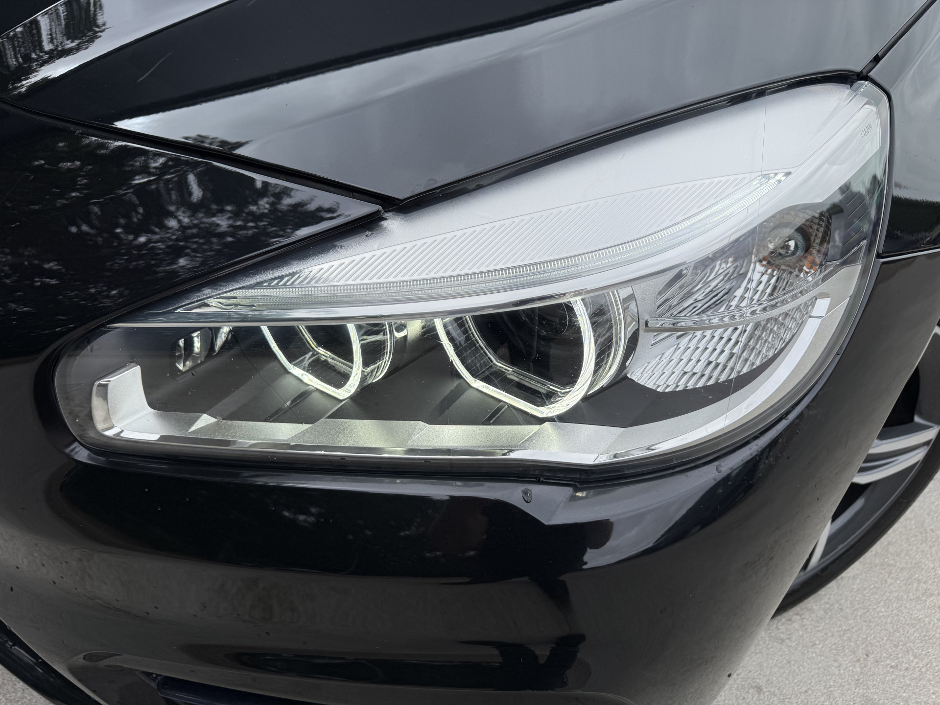 Foto van BMW 216i Active Tourer