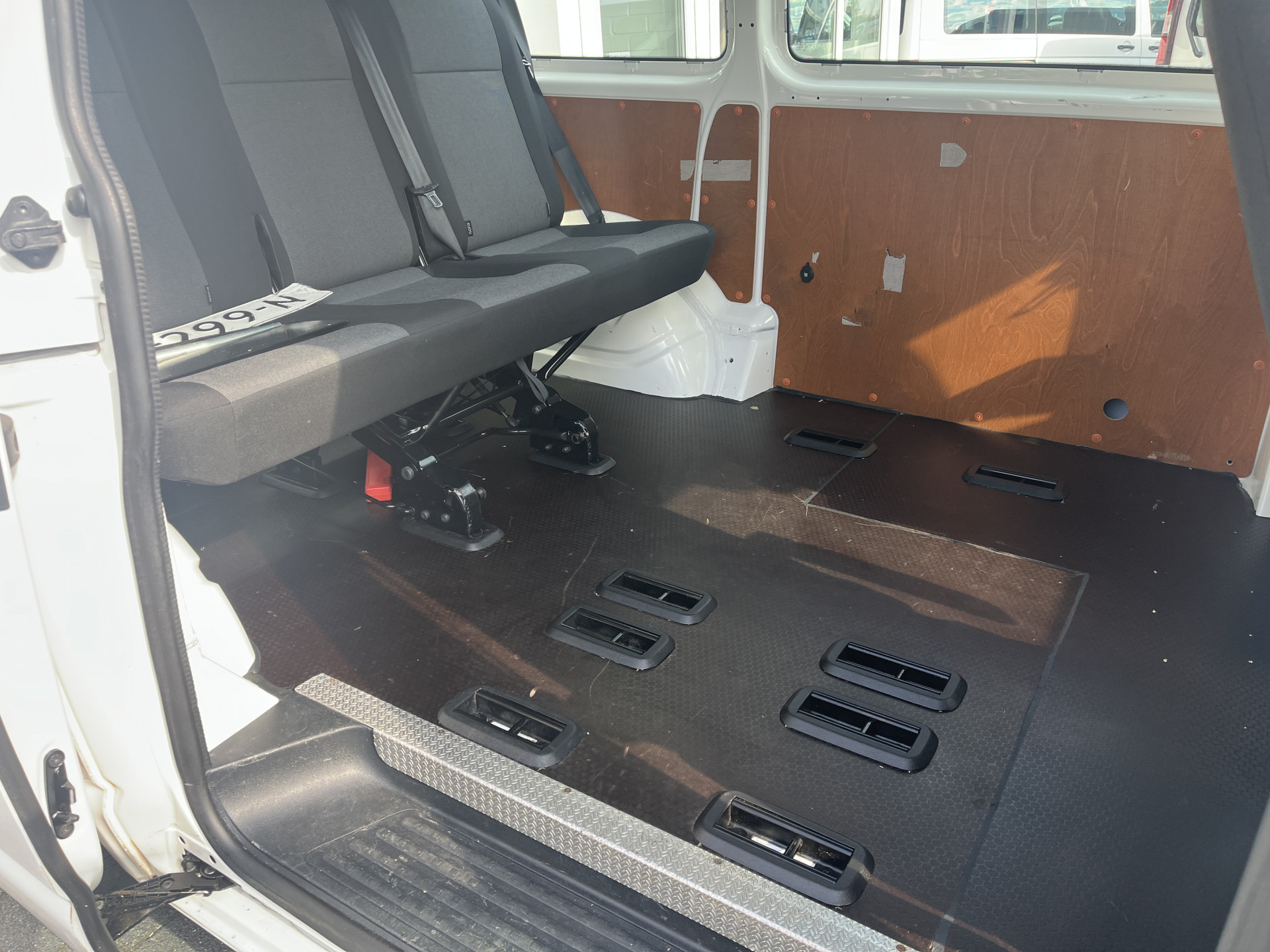 Foto van Volkswagen Transporter Kombi