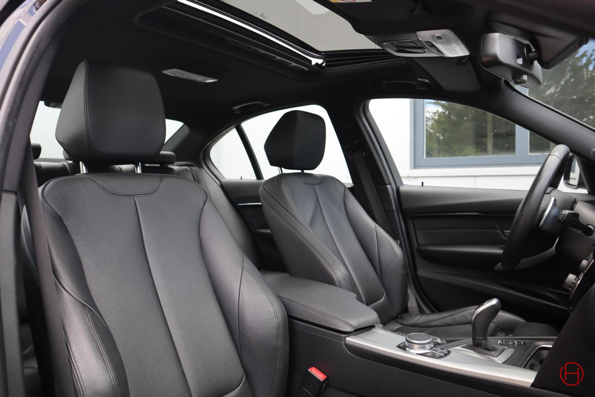 Foto van BMW 320i